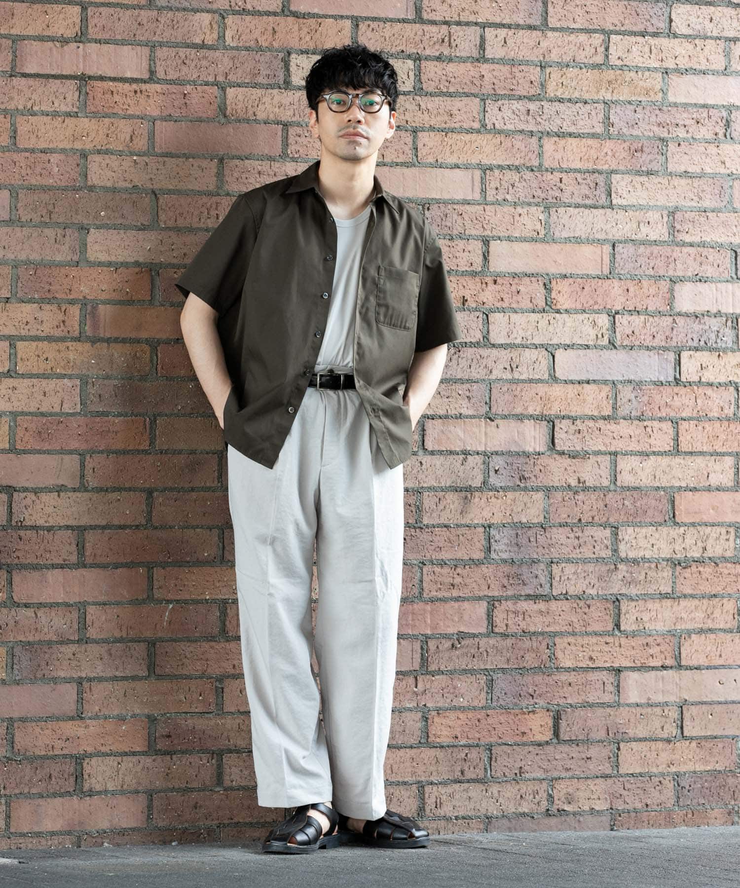 KHAKI