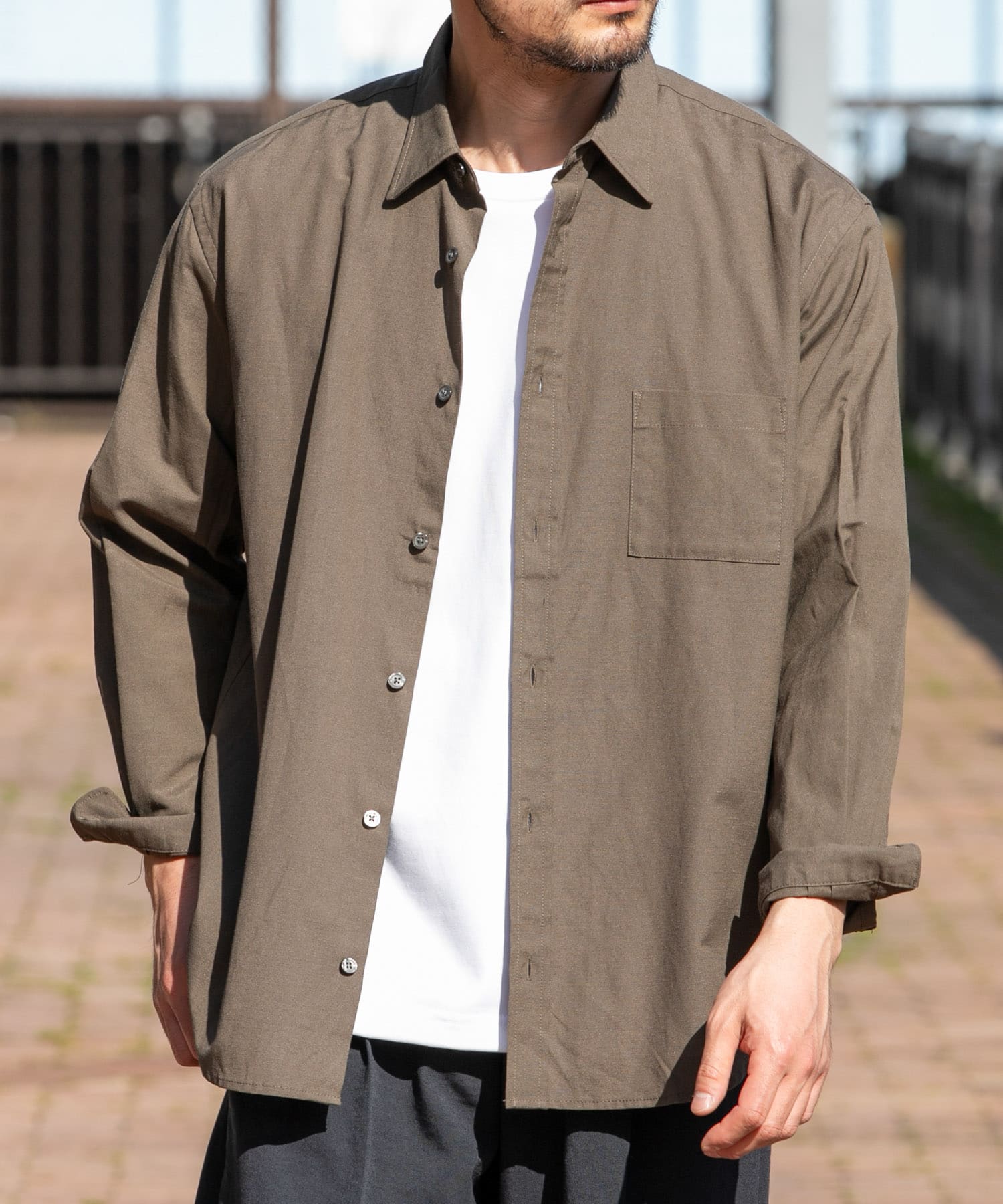 KHAKI