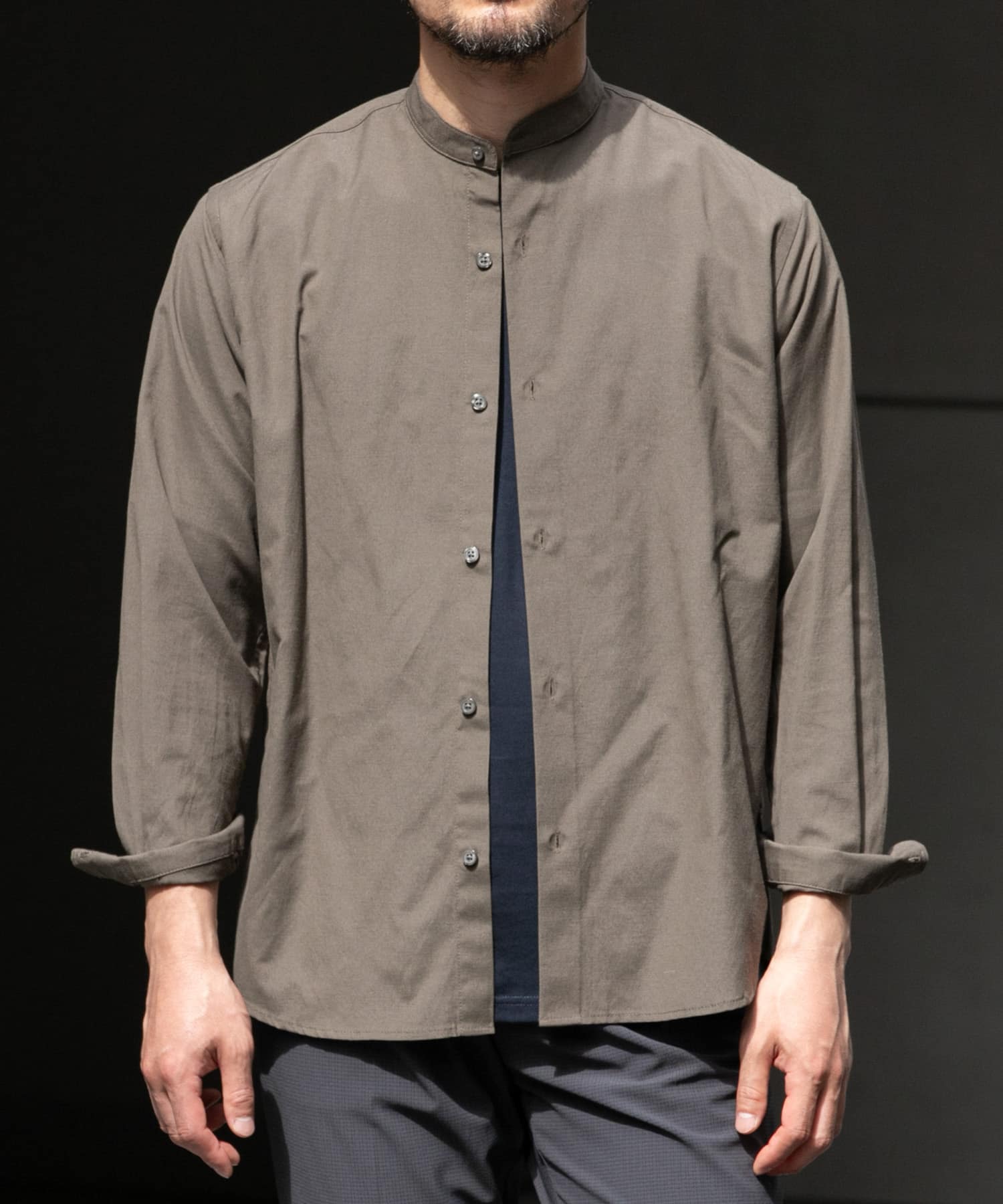 KHAKI