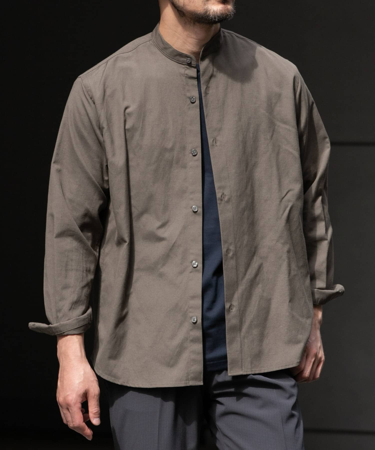 KHAKI