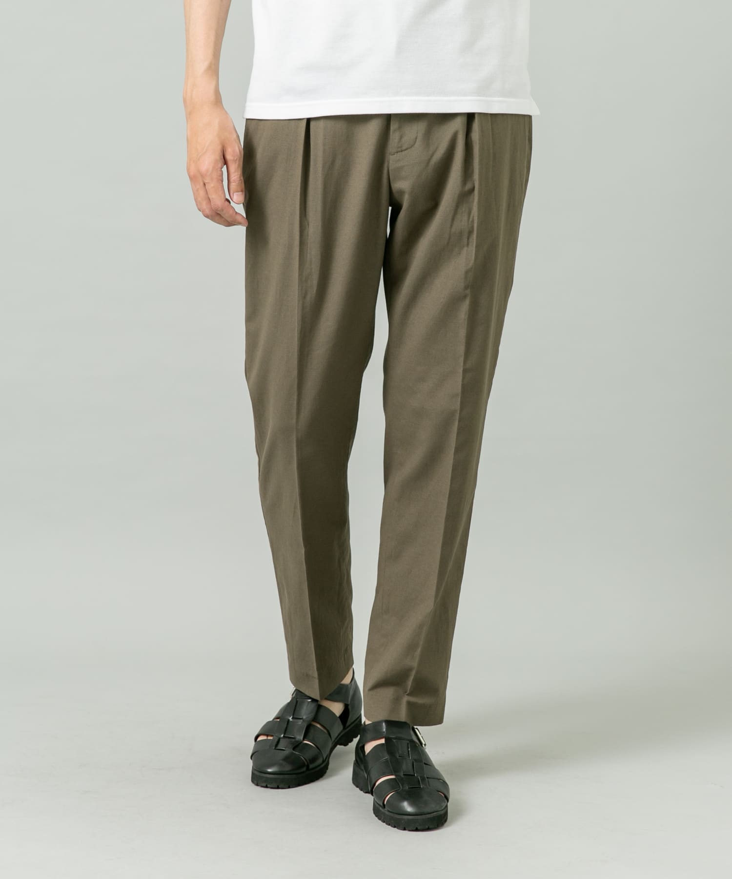 KHAKI