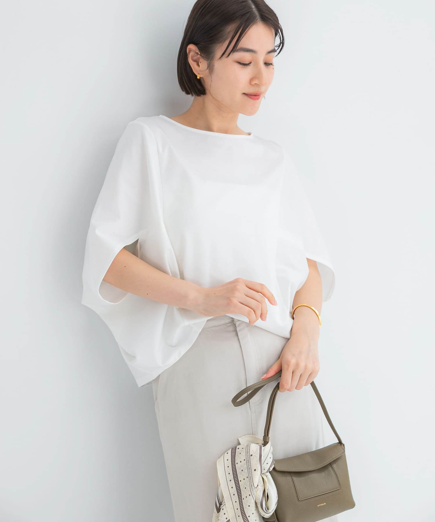 『WEB/一部店舗限定』UVカットクールタッチ5分袖ドルマンプルオーバー