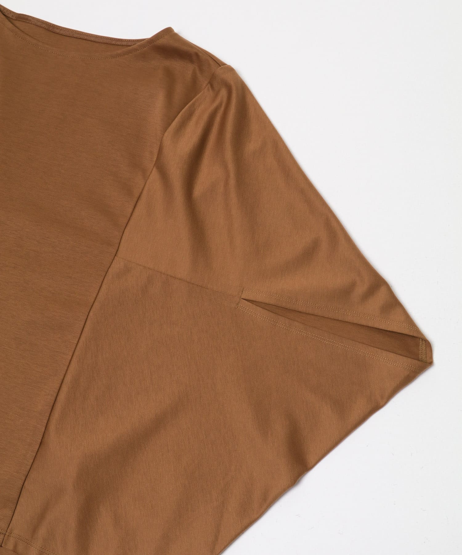 『WEB/一部店舗限定』UVカットクールタッチ5分袖ドルマンプルオーバー CAMEL Free