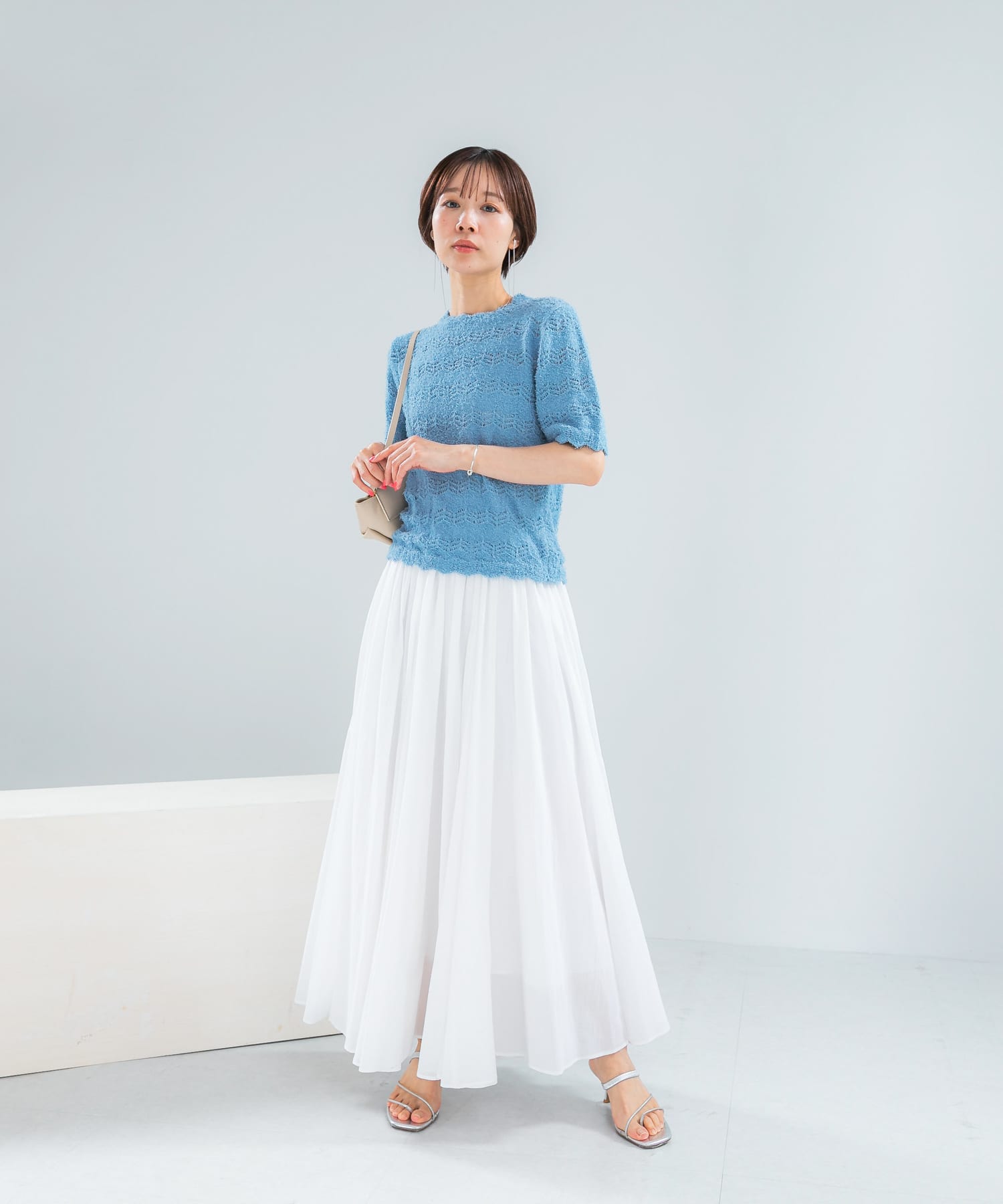 LIGHT BLUE