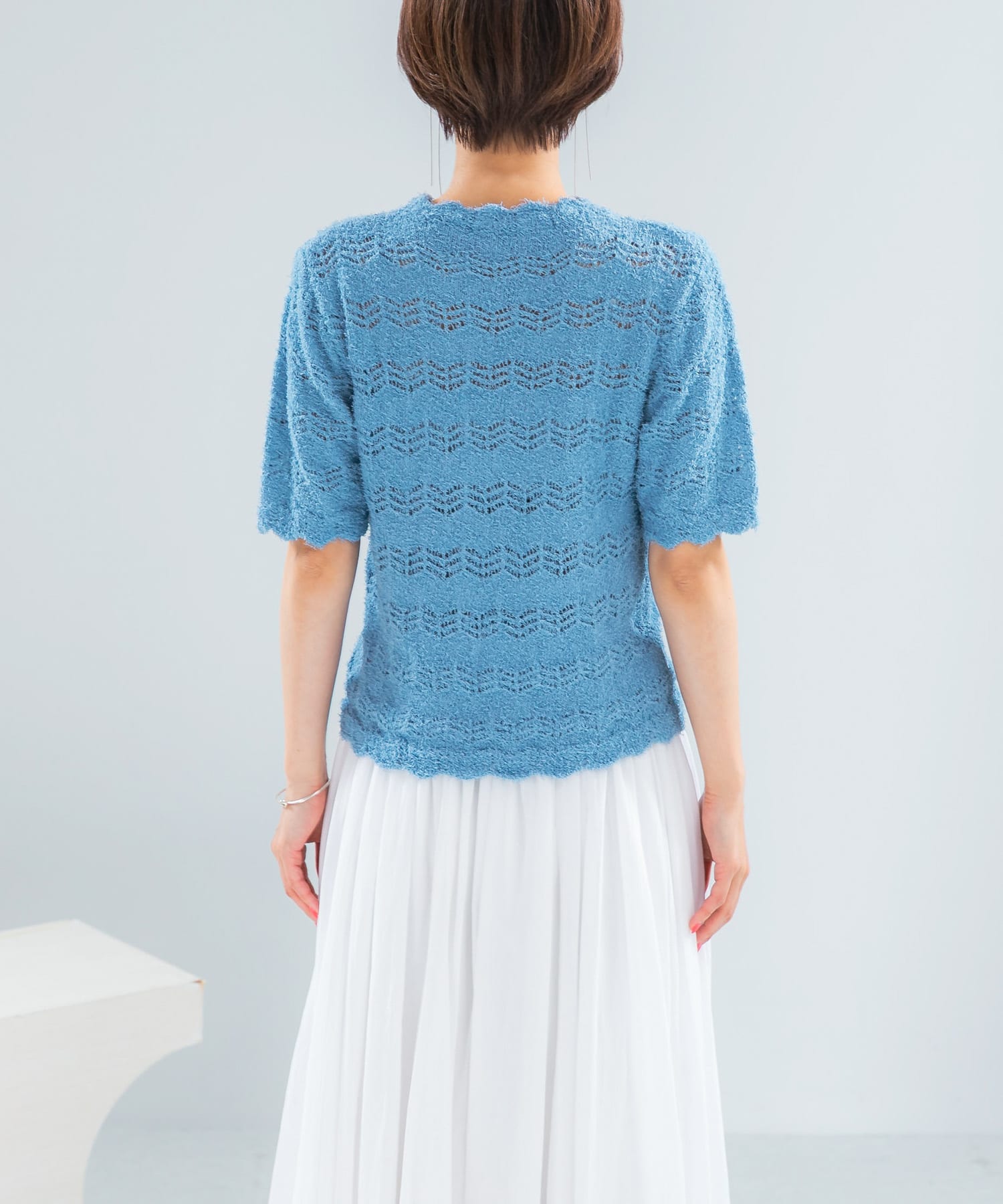 LIGHT BLUE