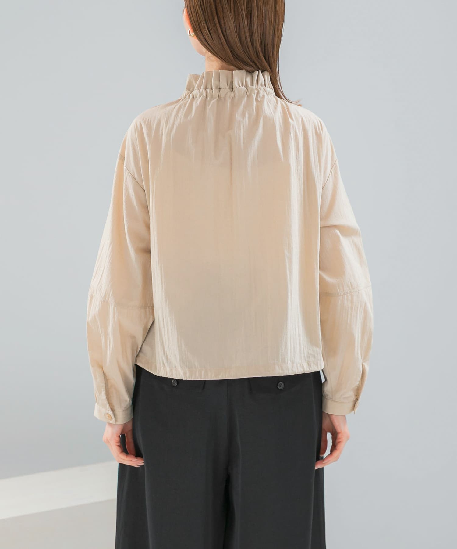 L/BEIGE