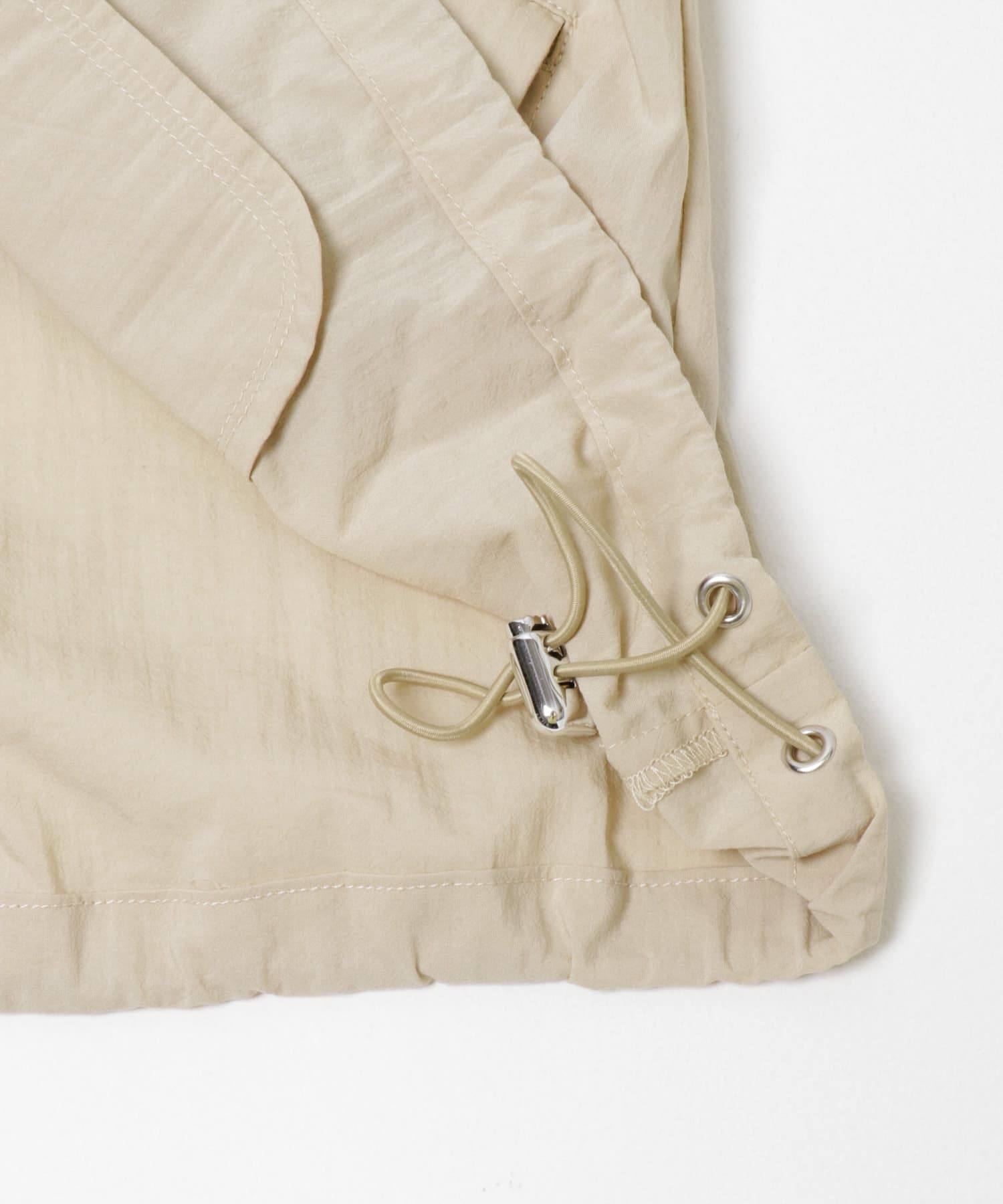 L/BEIGE
