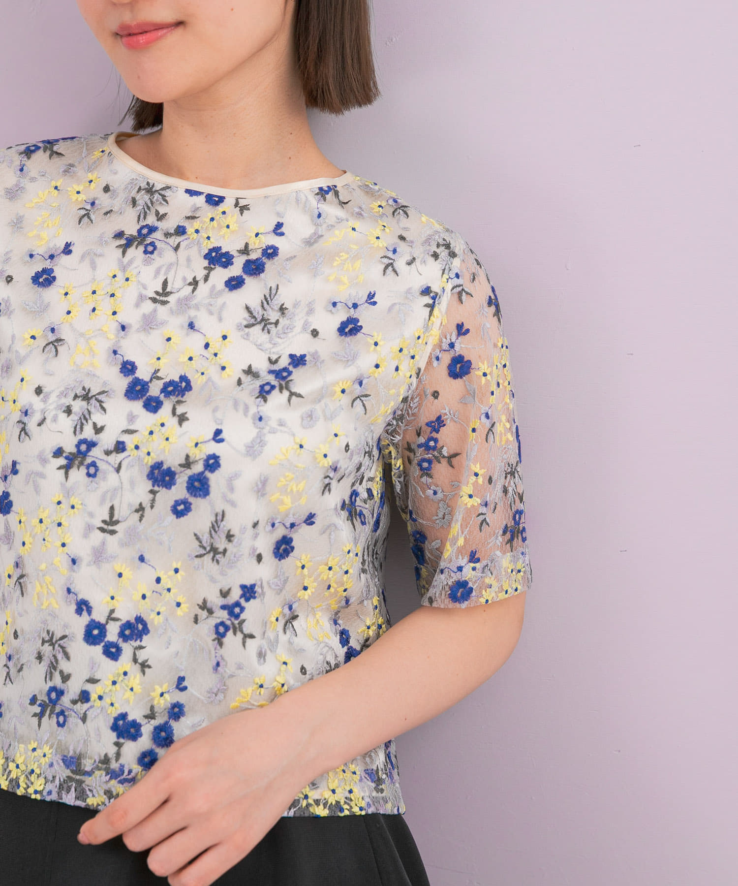 極美品♪ビアズリー アシンメトリー 切替ボーダーブラウス 花刺繍 フラワー 極美品♪ビアズリー アシンメトリー 切替ボーダーブラウス 花刺繍