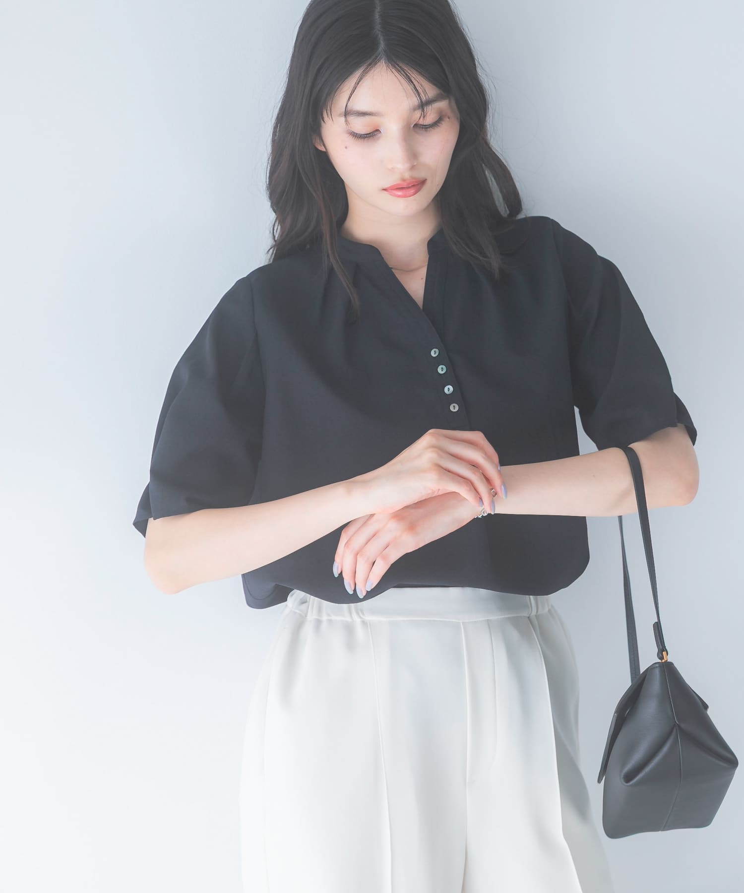 『UR TECH DRYLUXE』 デザインスリーブブラウス