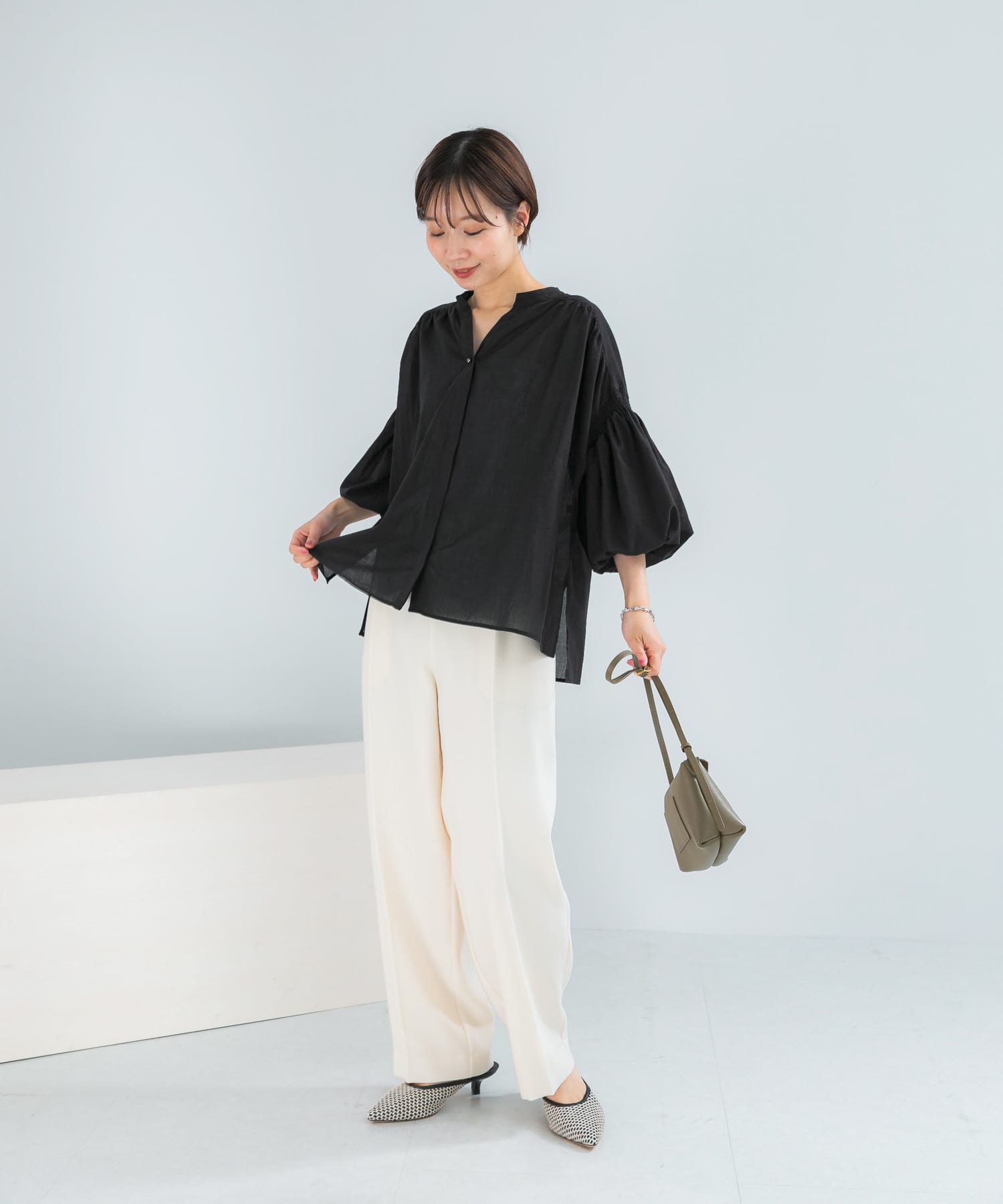 WEB限定』コットンボイルバルーンスリーブブラウス(Free BLACK 