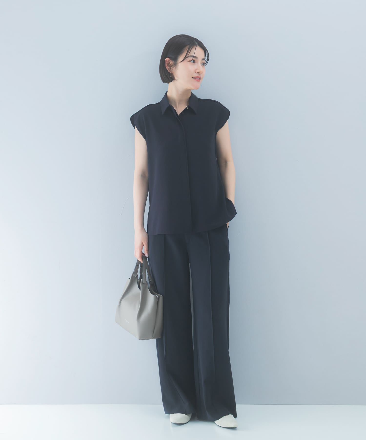 DARK NAVY