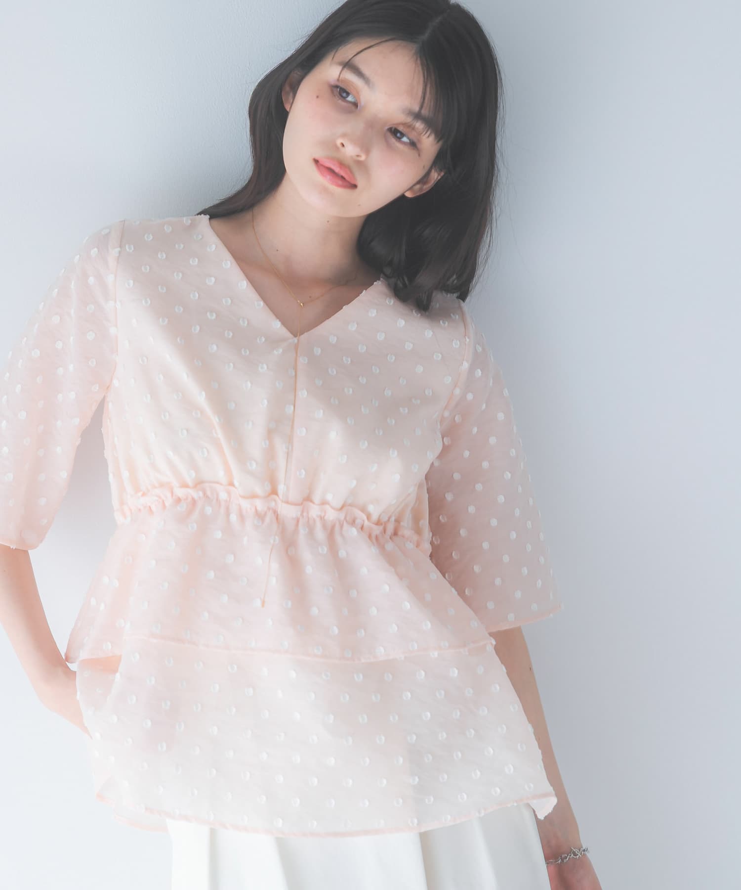 L.BEIGE