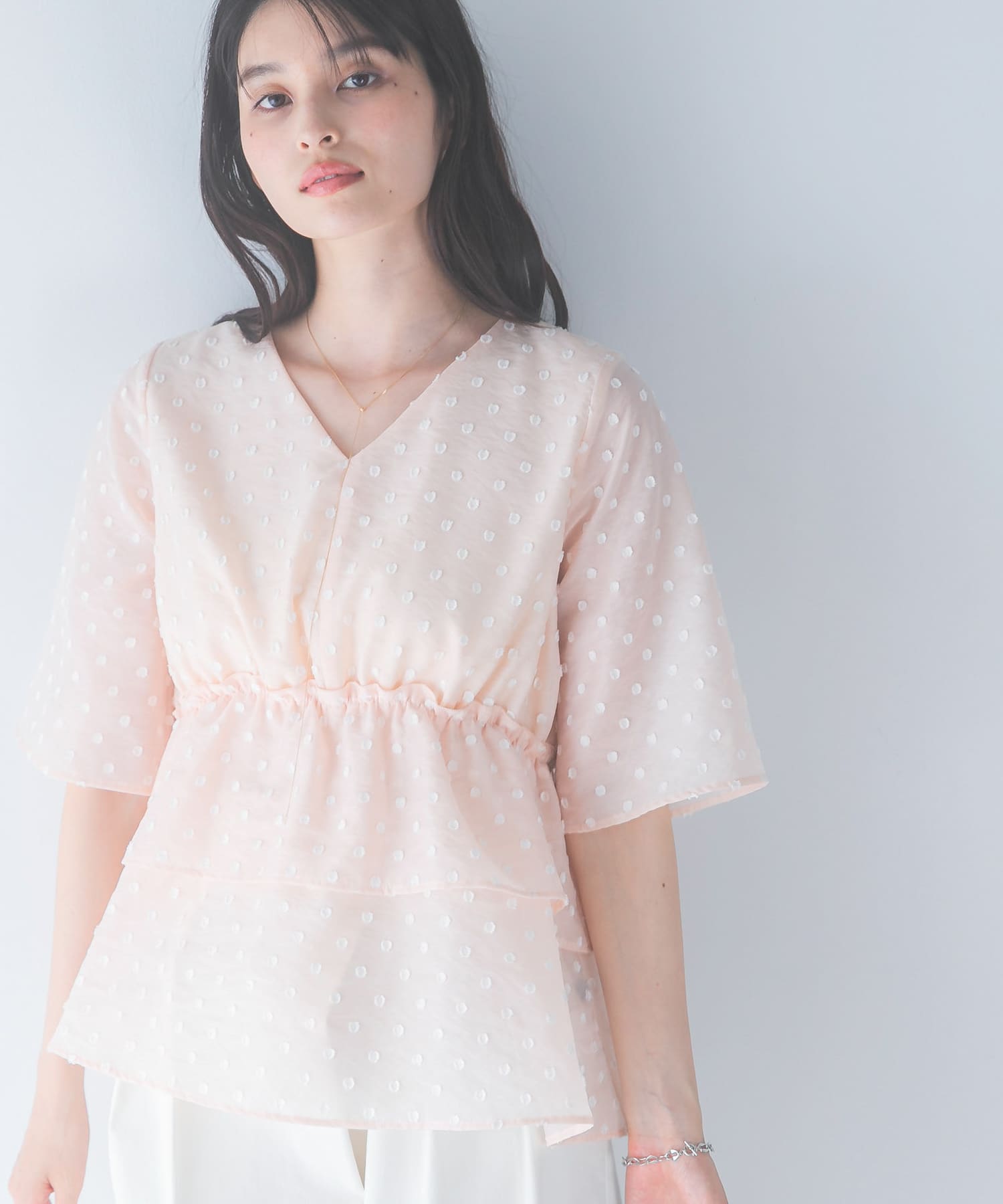 L.BEIGE