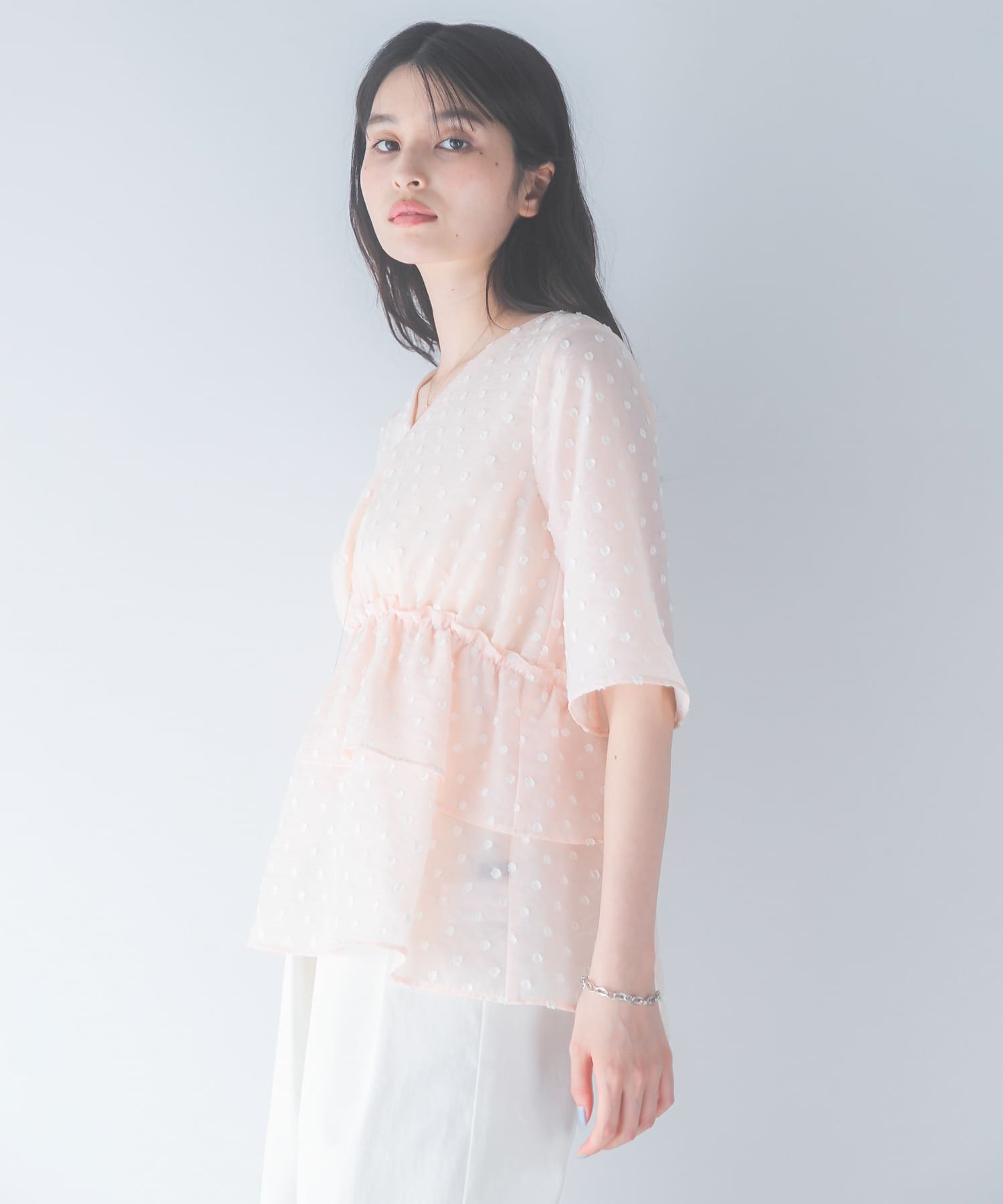 L.BEIGE