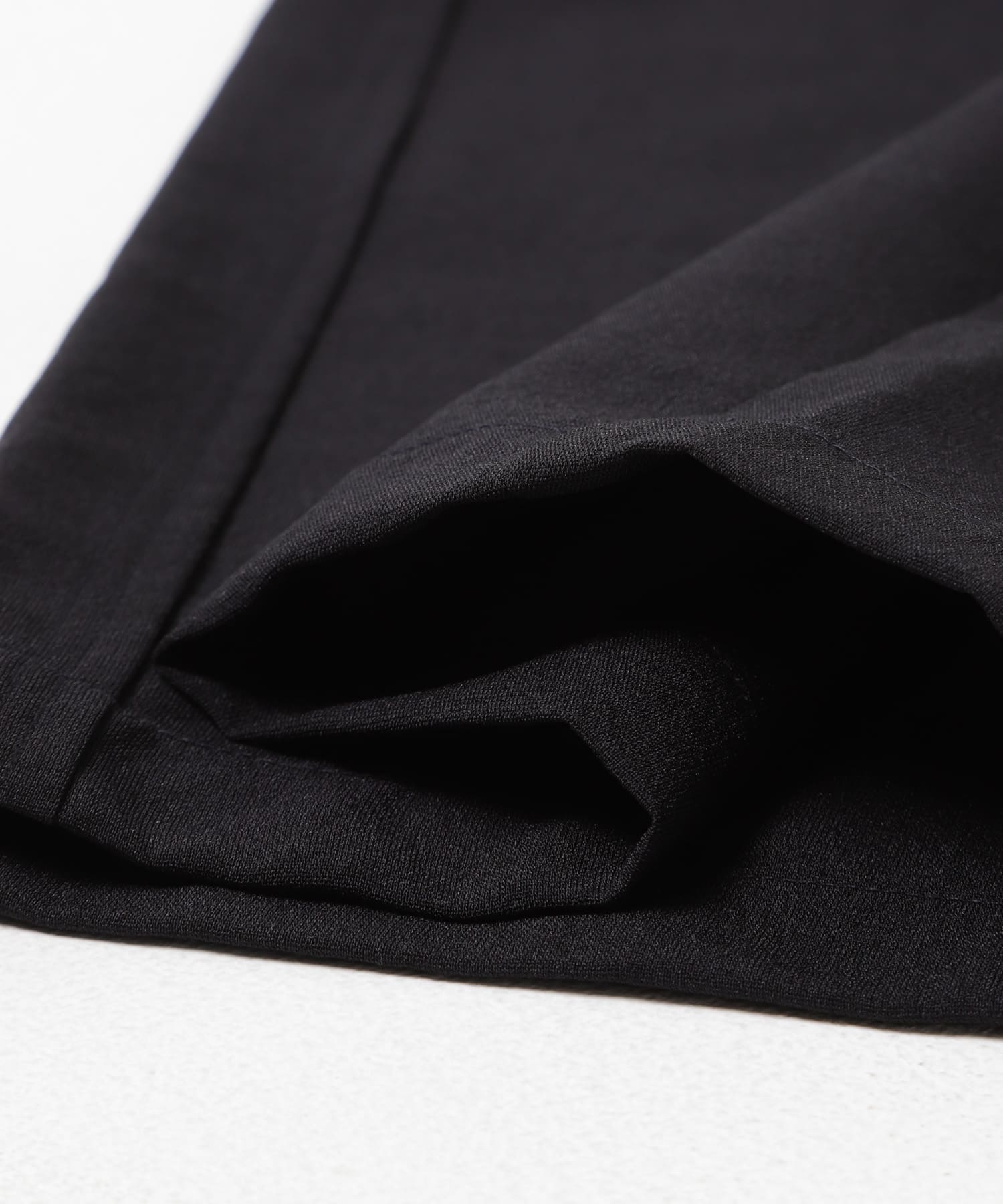 『UR TECH DRYLUXE』 イージードロストパンツ NAVY 36