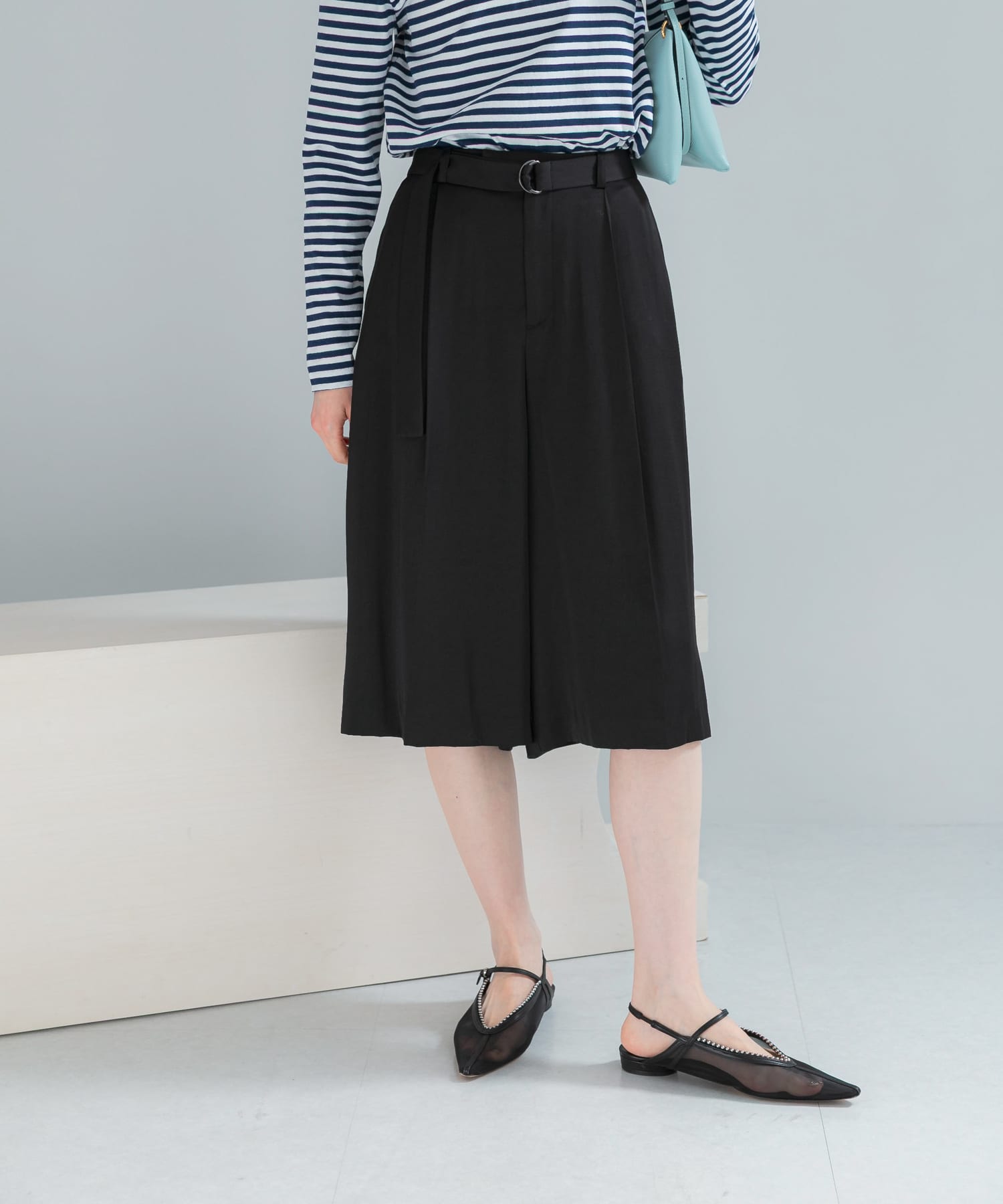 スラブサテンハーフパンツ