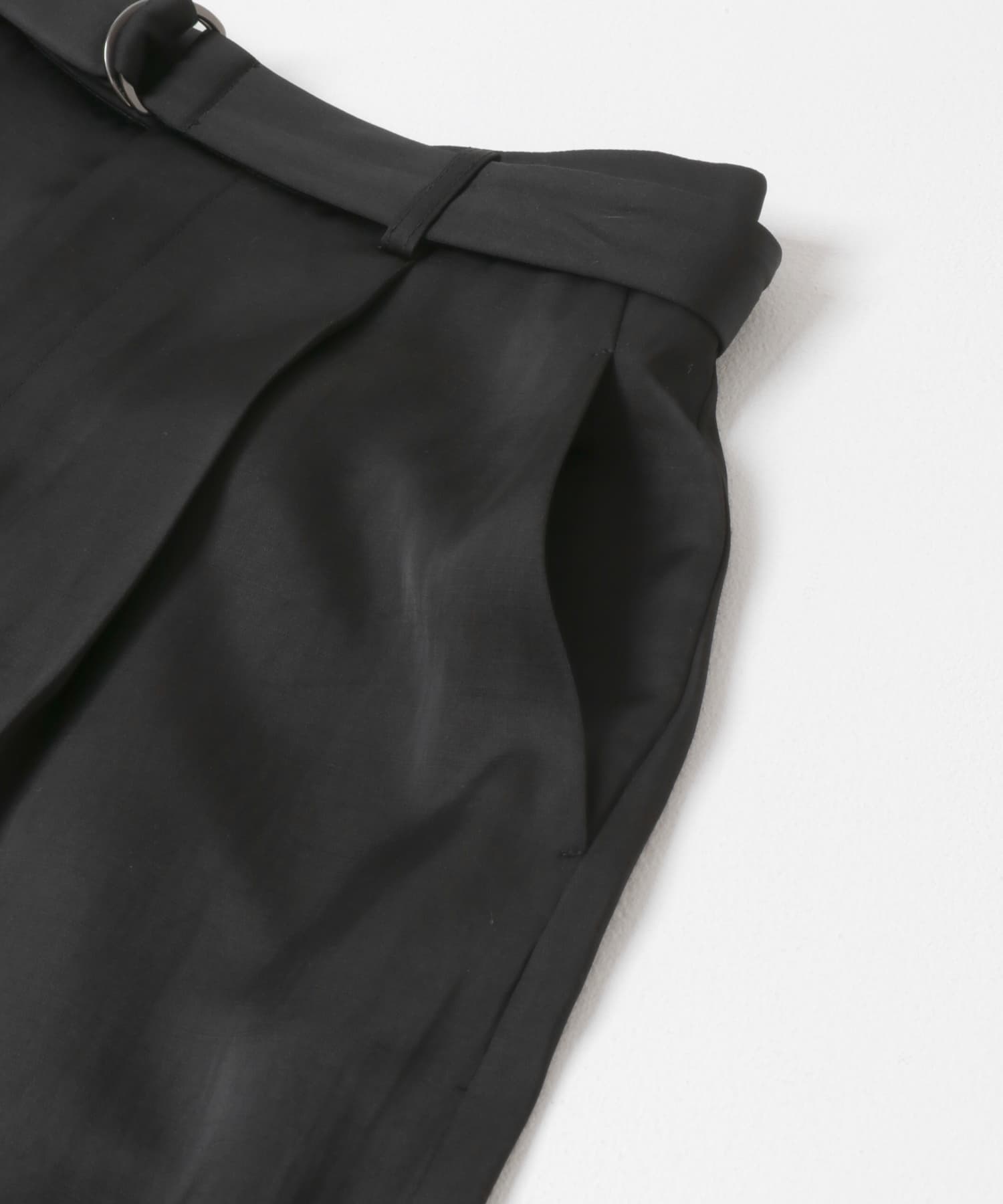 スラブサテンハーフパンツ BLACK 36
