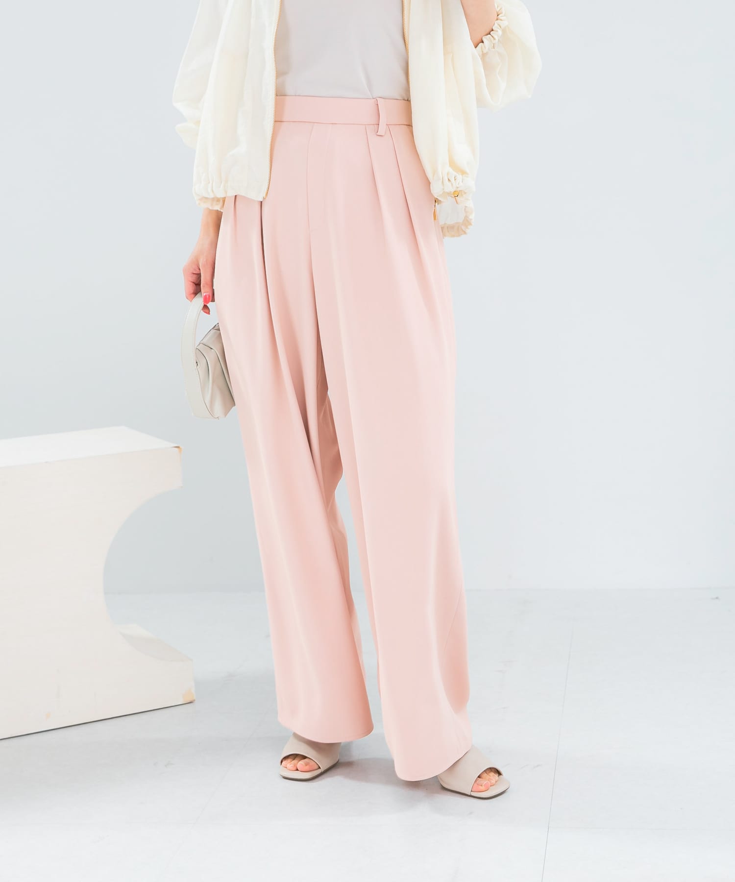 『WEB限定』撥水イージーストレートパンツ