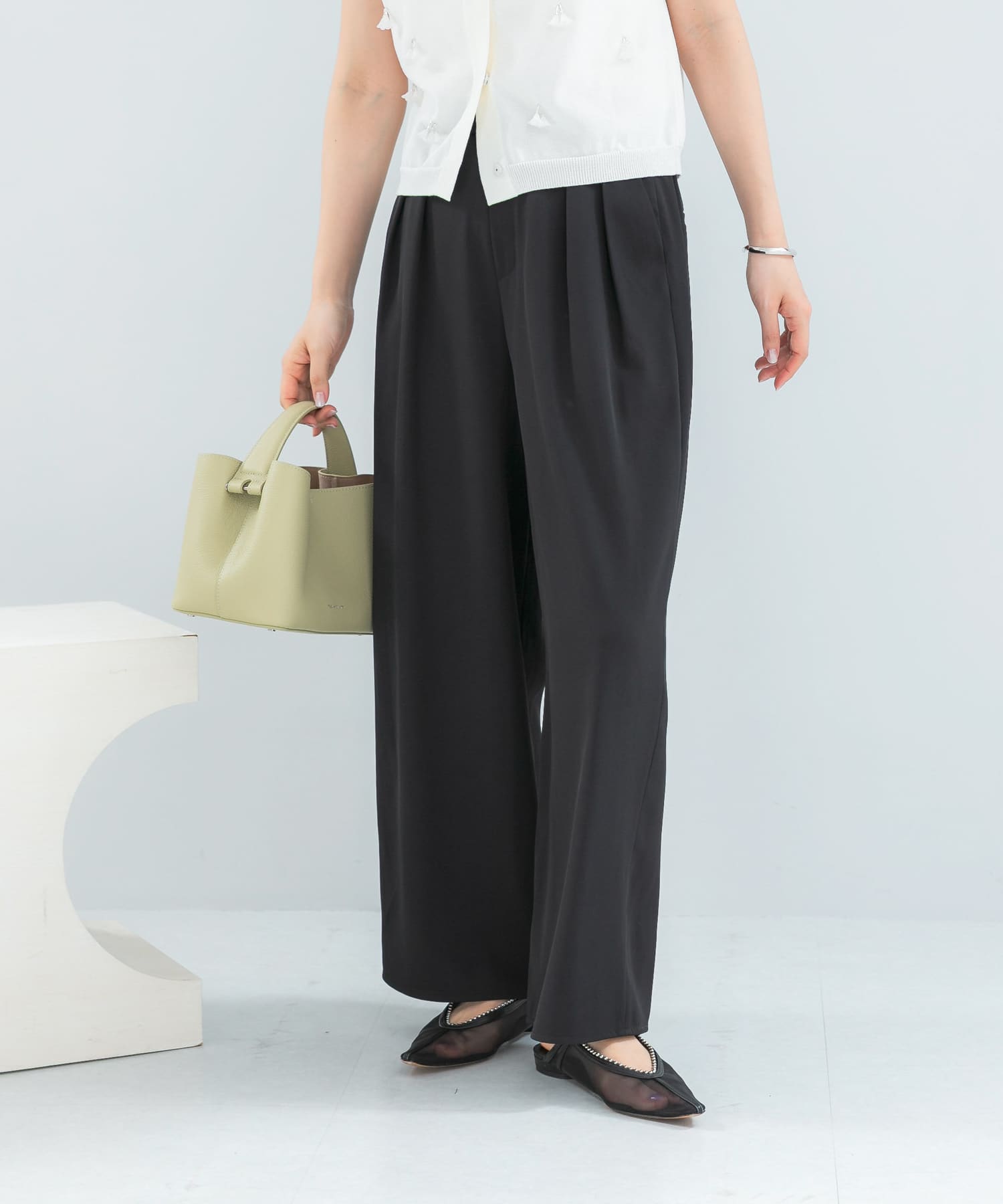 『WEB限定』撥水イージーストレートパンツ