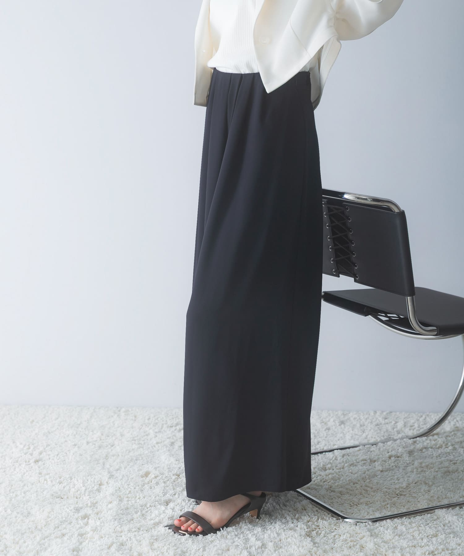 身長：164cm サイズ：38