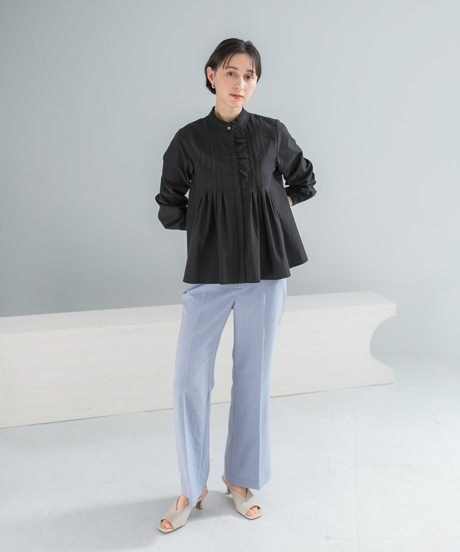 身長：168cm サイズ：38