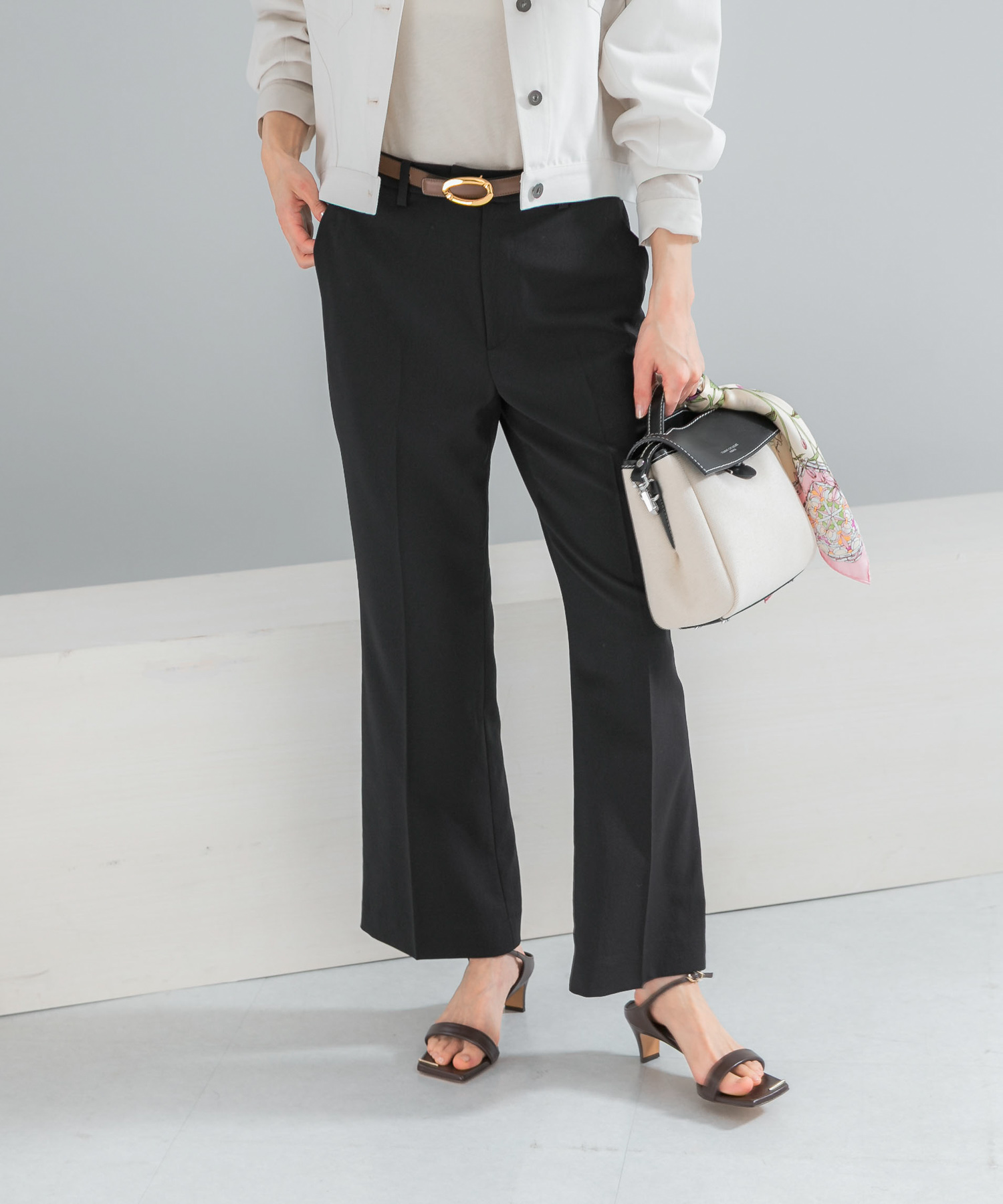 身長：168cm サイズ：38