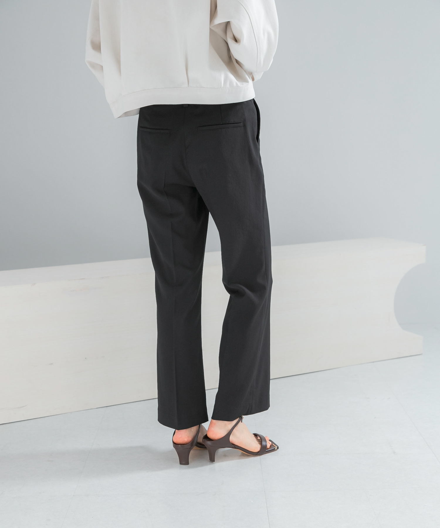 身長：168cm サイズ：38