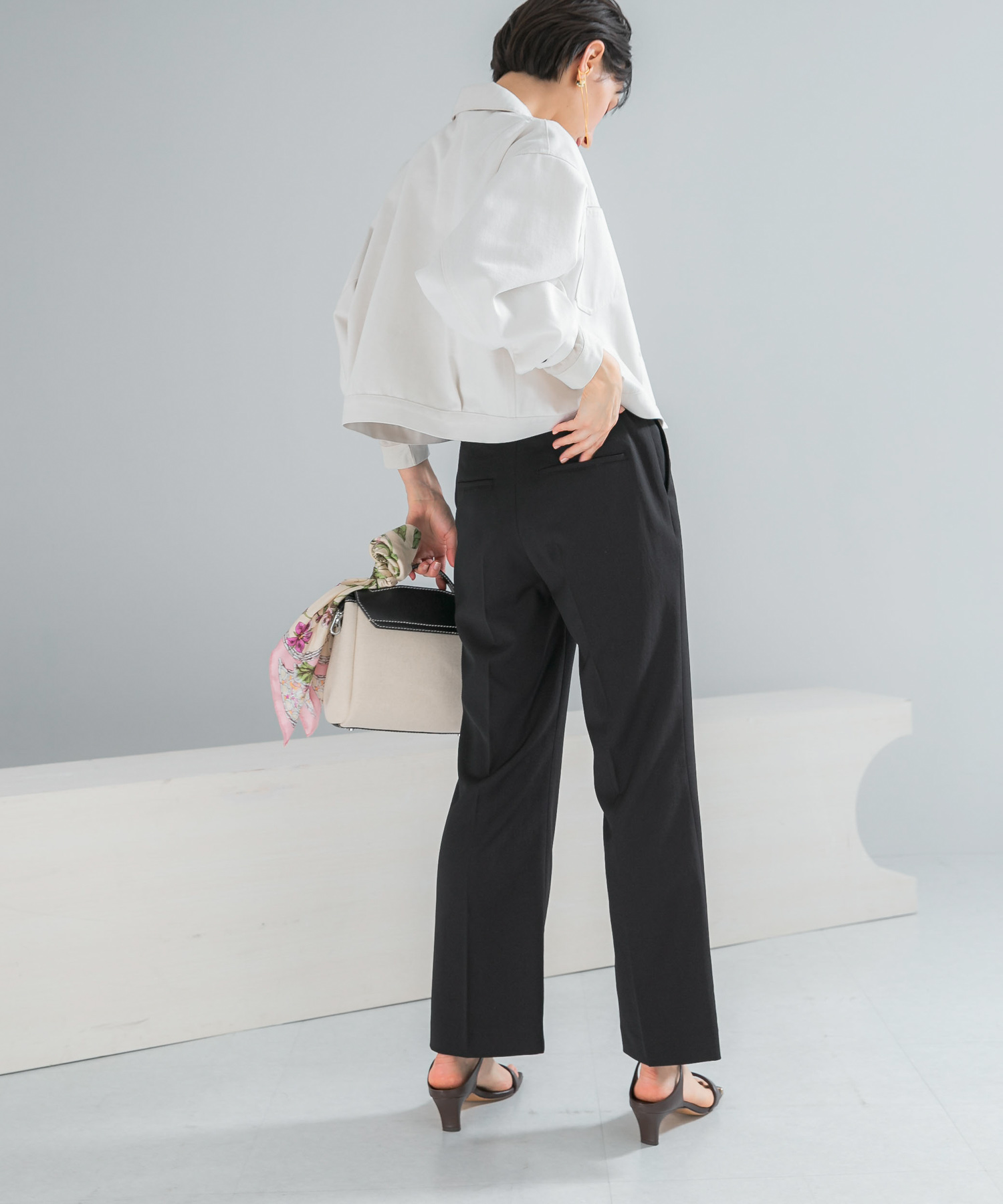 身長：168cm サイズ：38