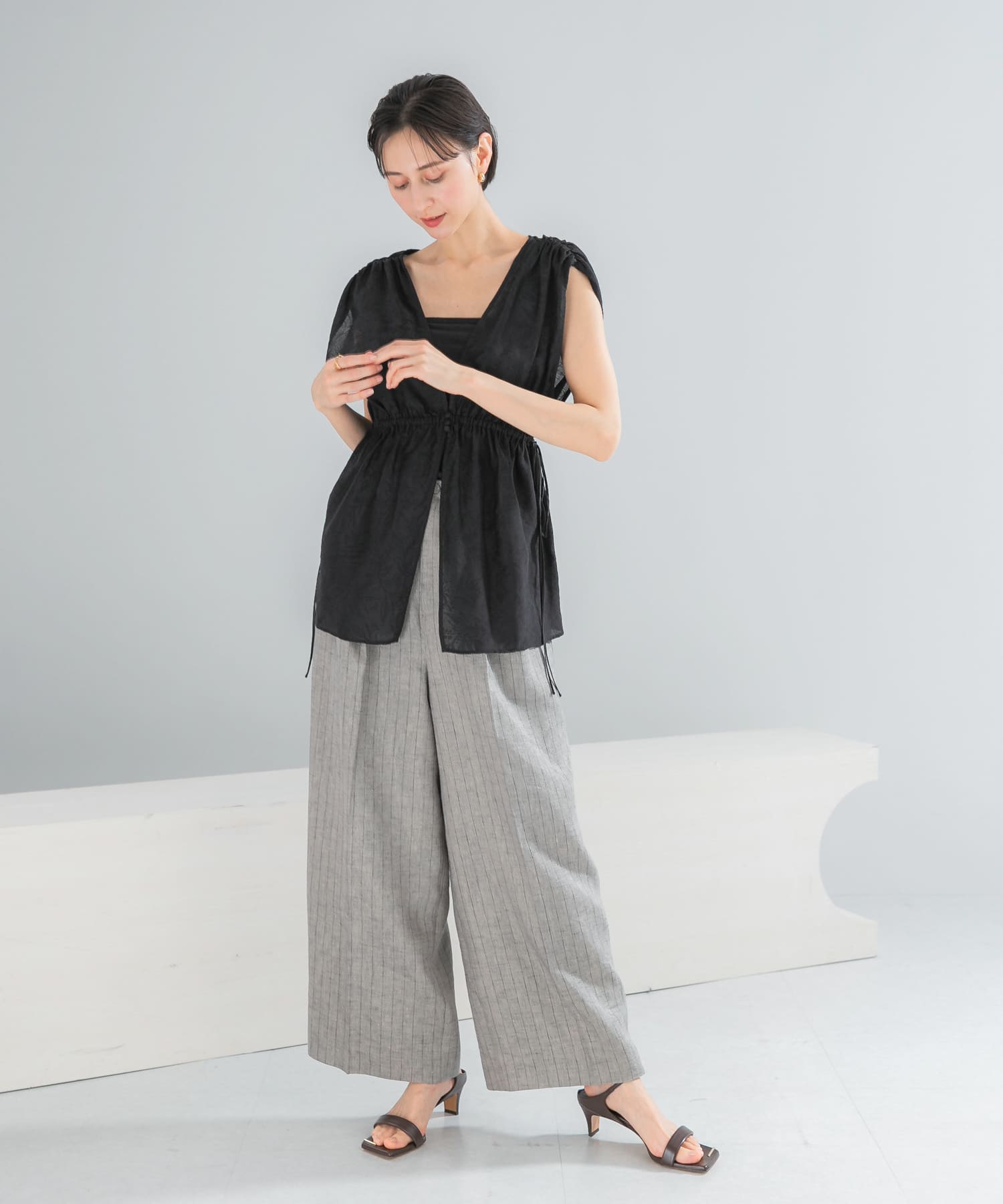 身長：168cm サイズ：38