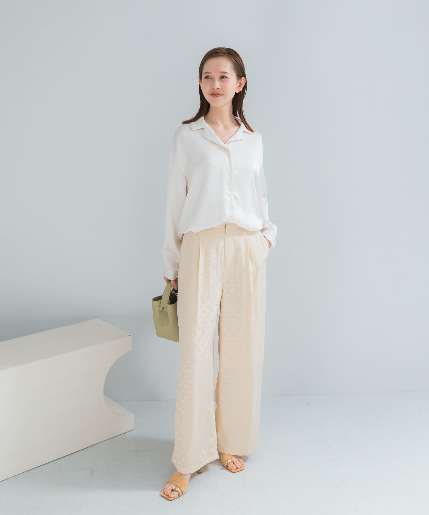 IVORY