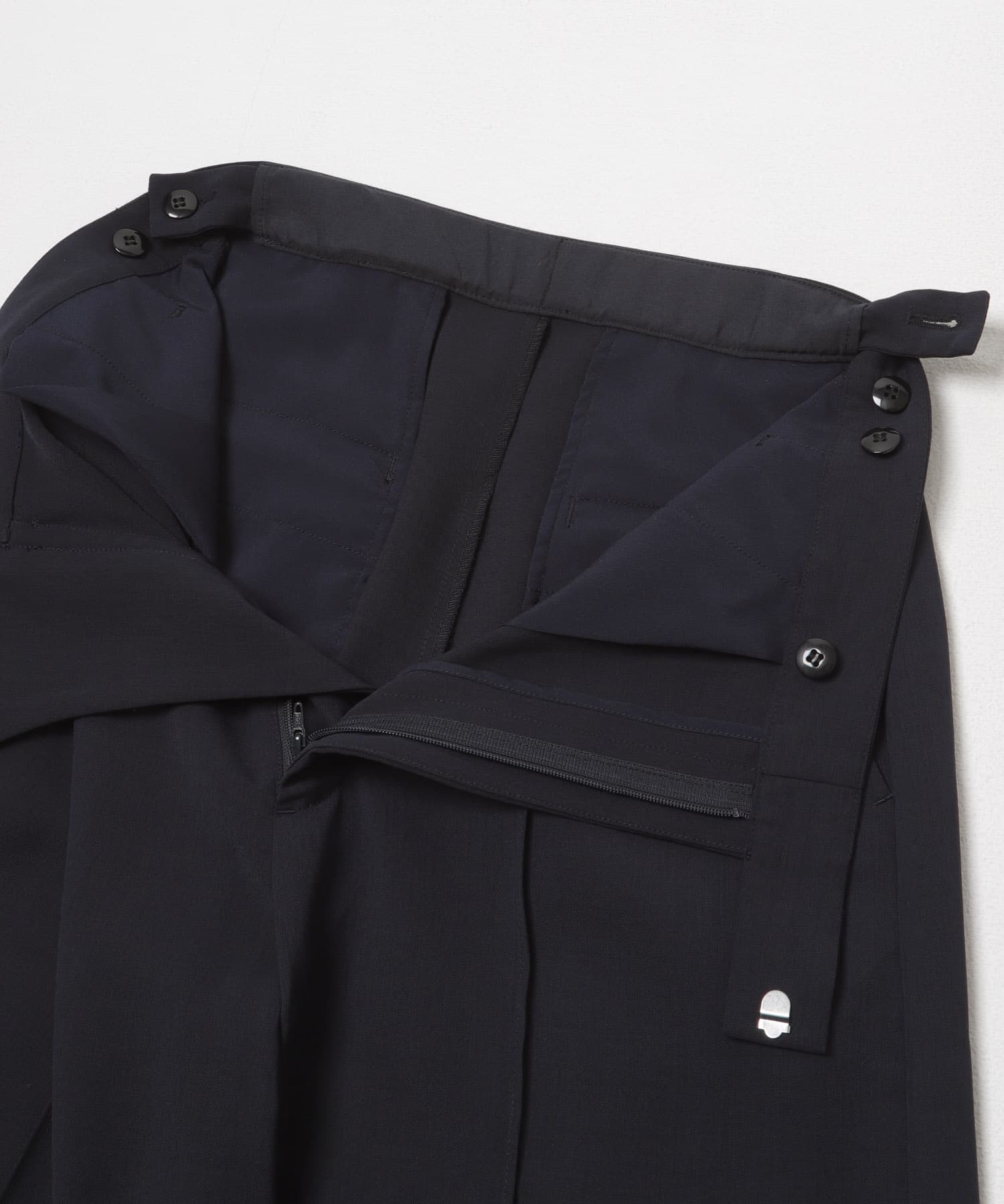 クールタッチ 防シワ ストレートパンツ DARK NAVY 36