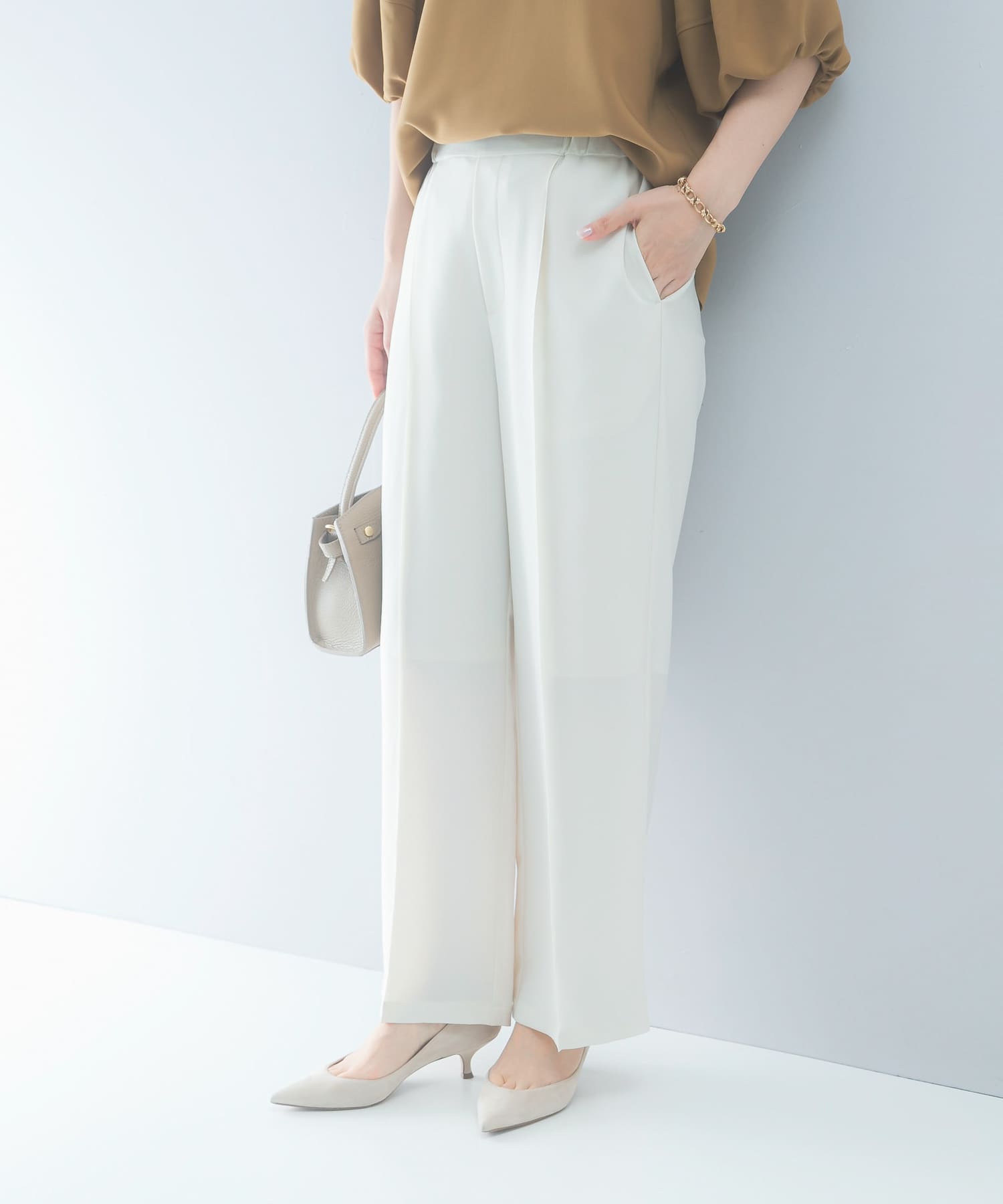 身長：165cm サイズ：38