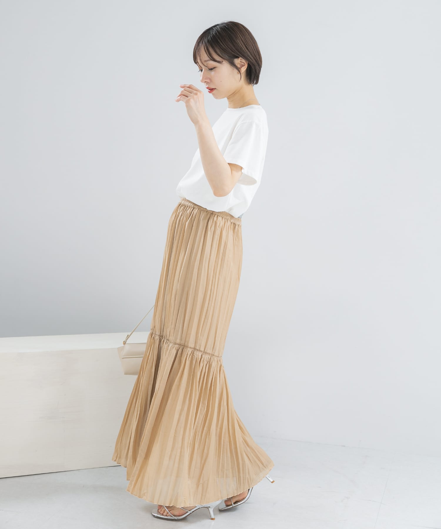 Y/BEIGE