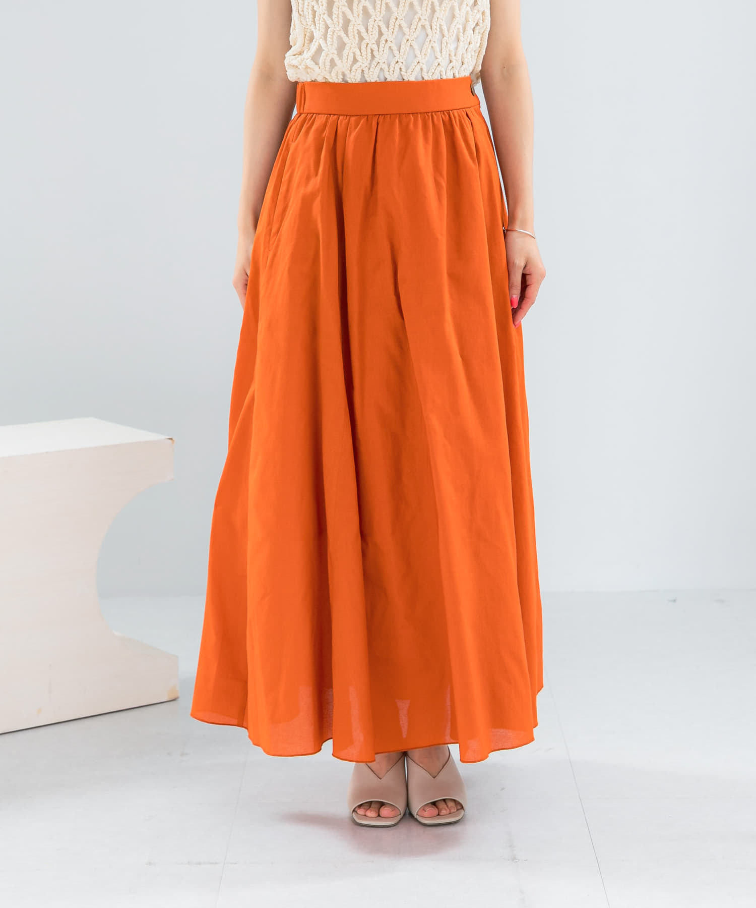 ORANGE