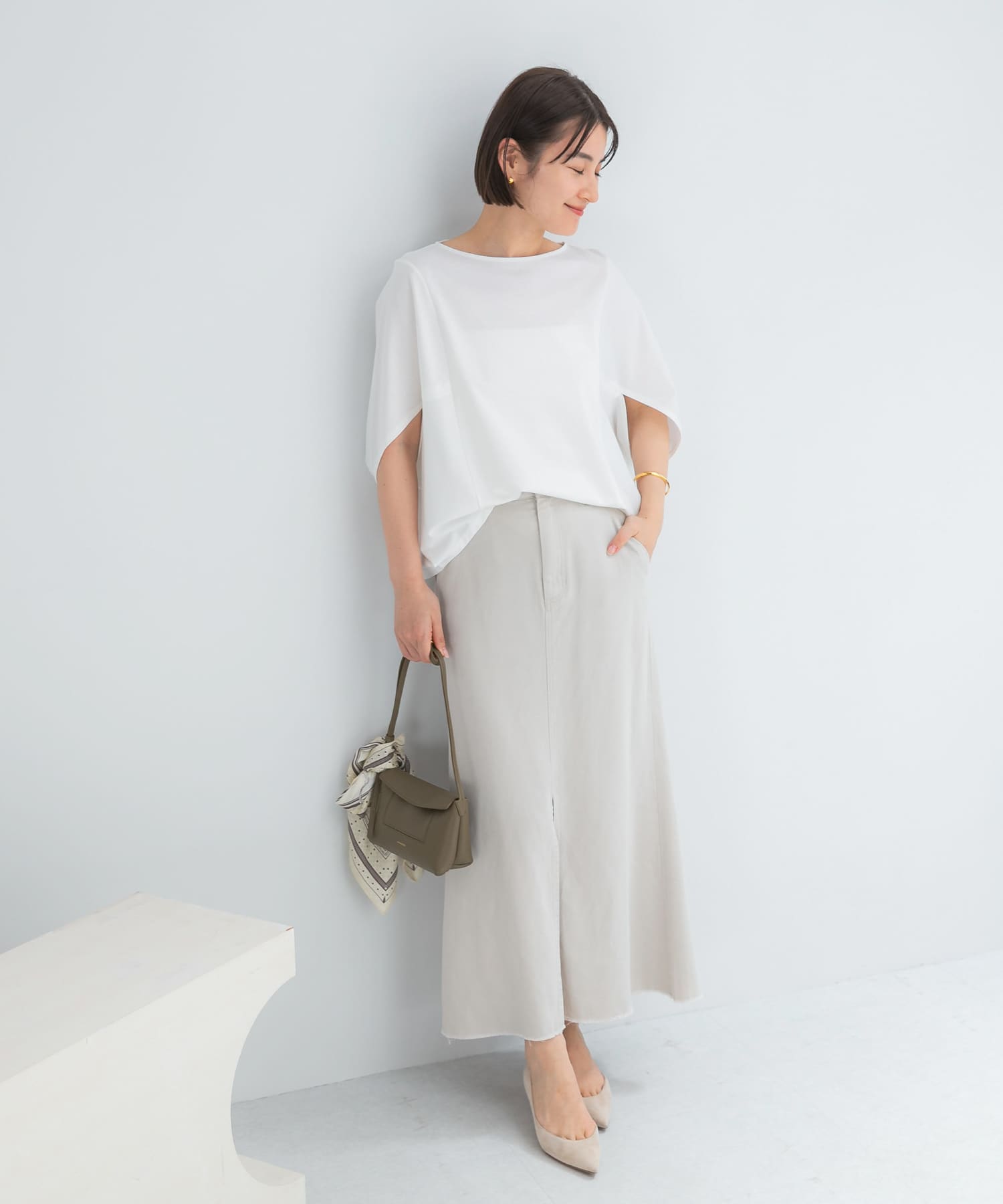 IVORY