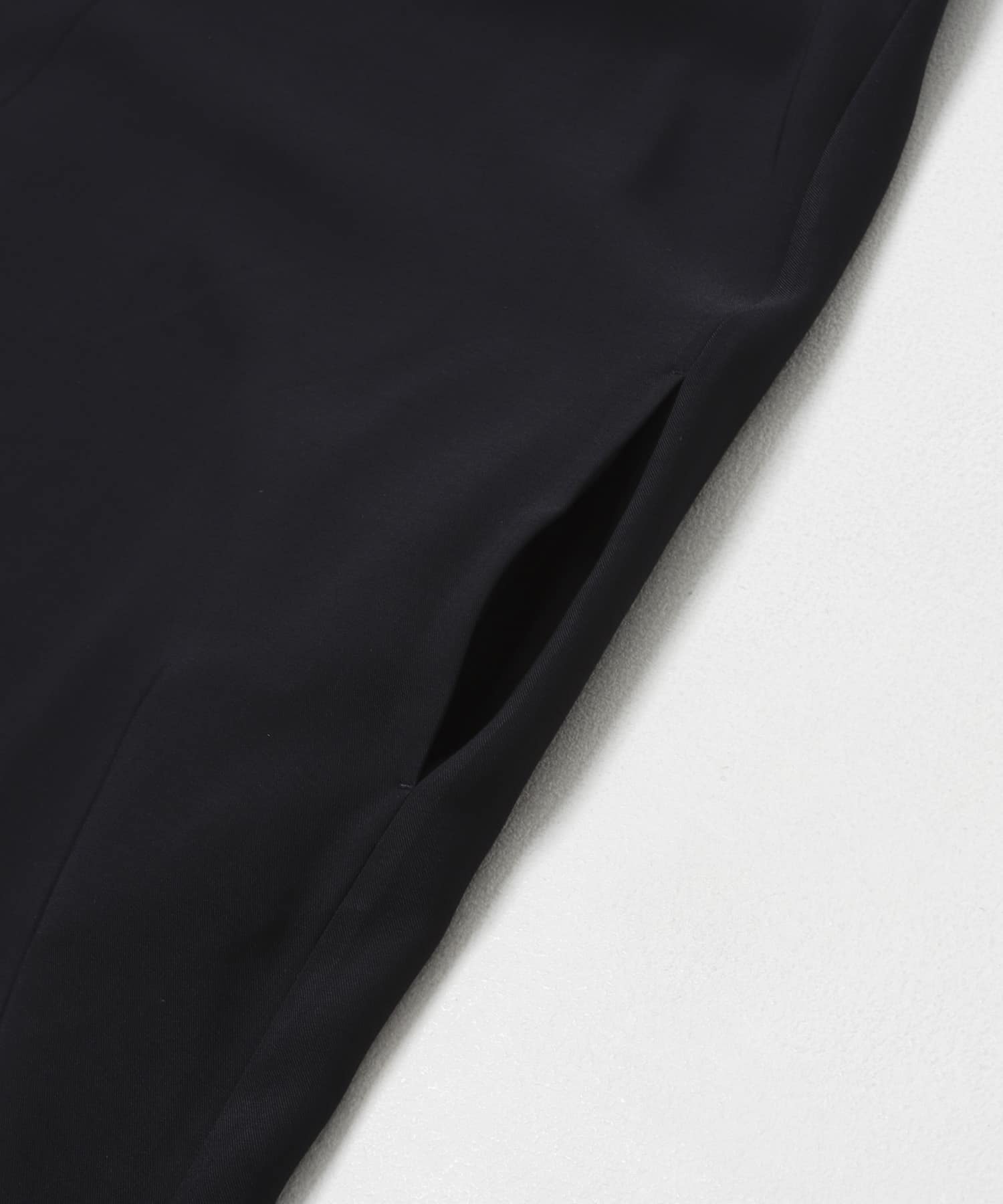 クールタッチ 吸水速乾キーネックフレアワンピース D/NAVY Free