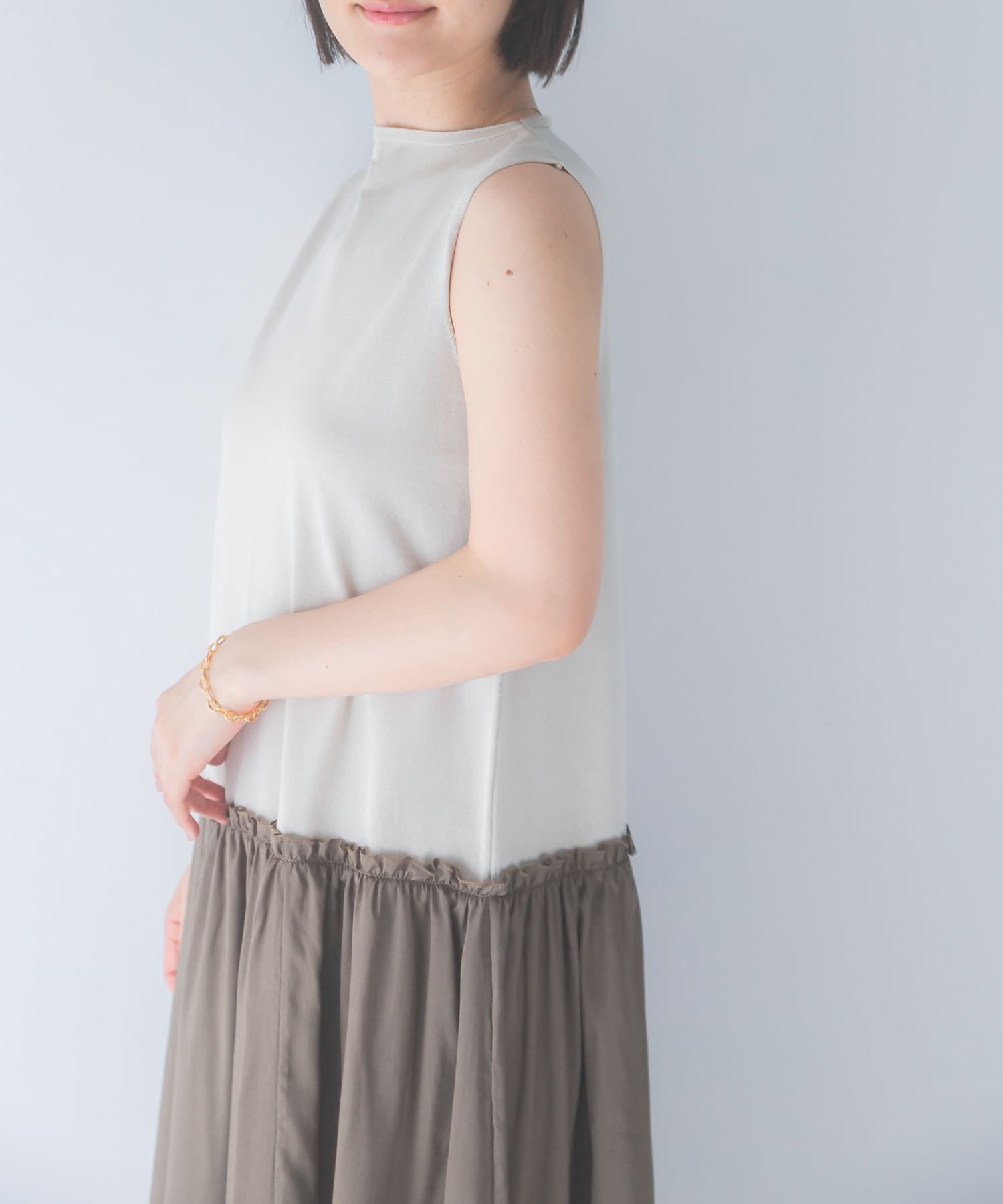 OFF×KHAKI