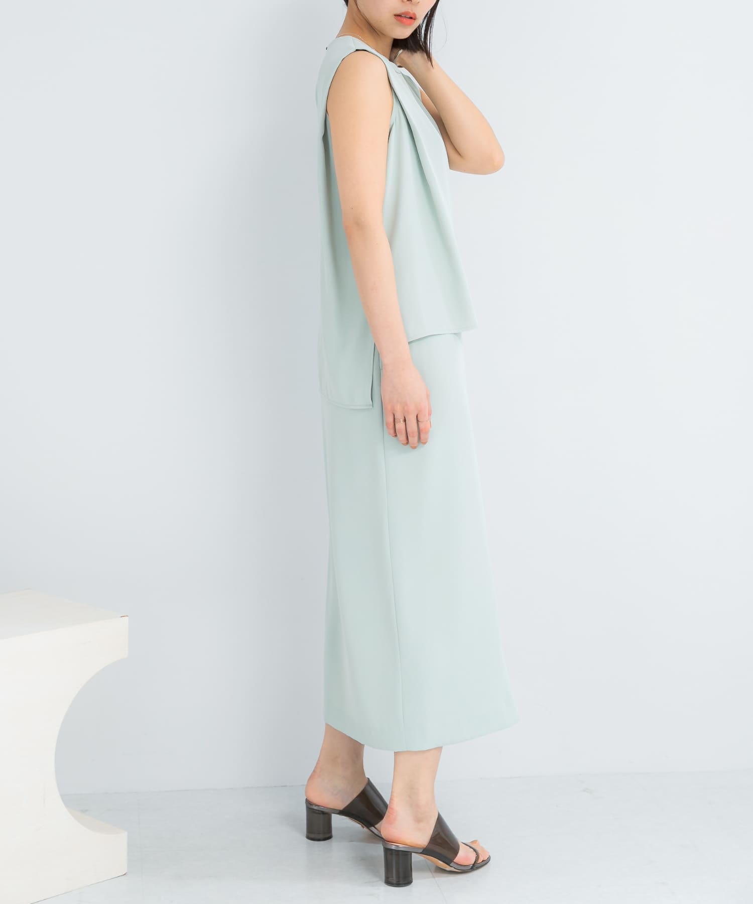 バックメタルポイントストレートワンピース MINT Free
