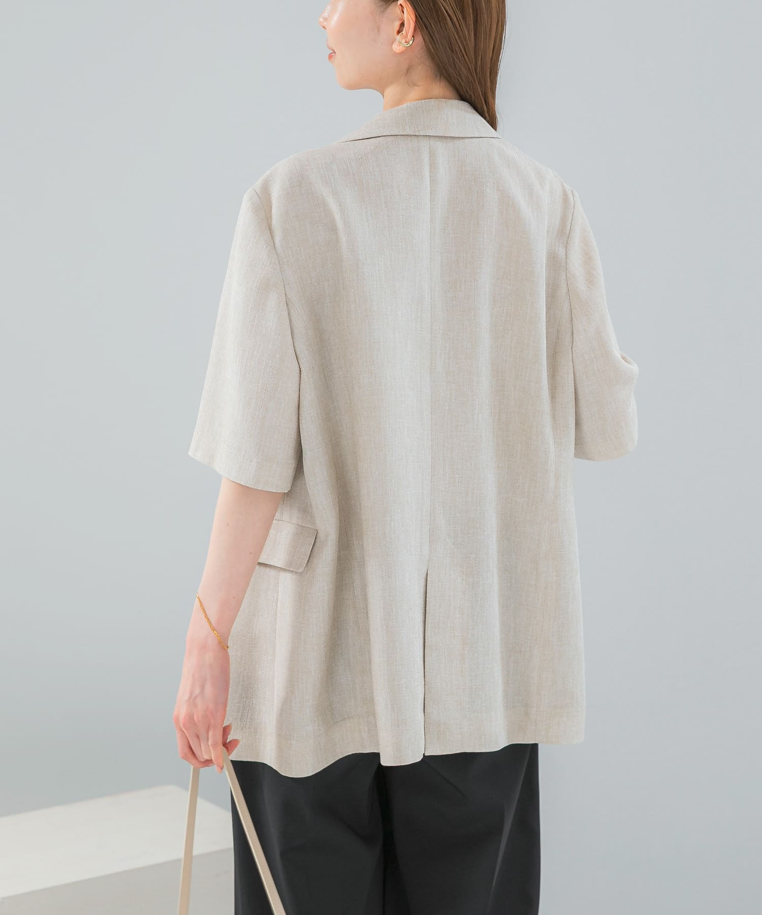 L.BEIGE