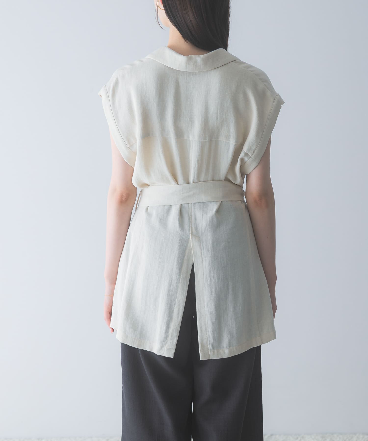 L.BEIGE