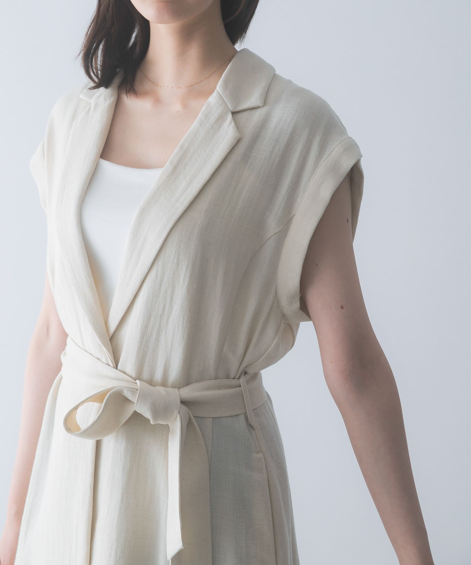 L.BEIGE