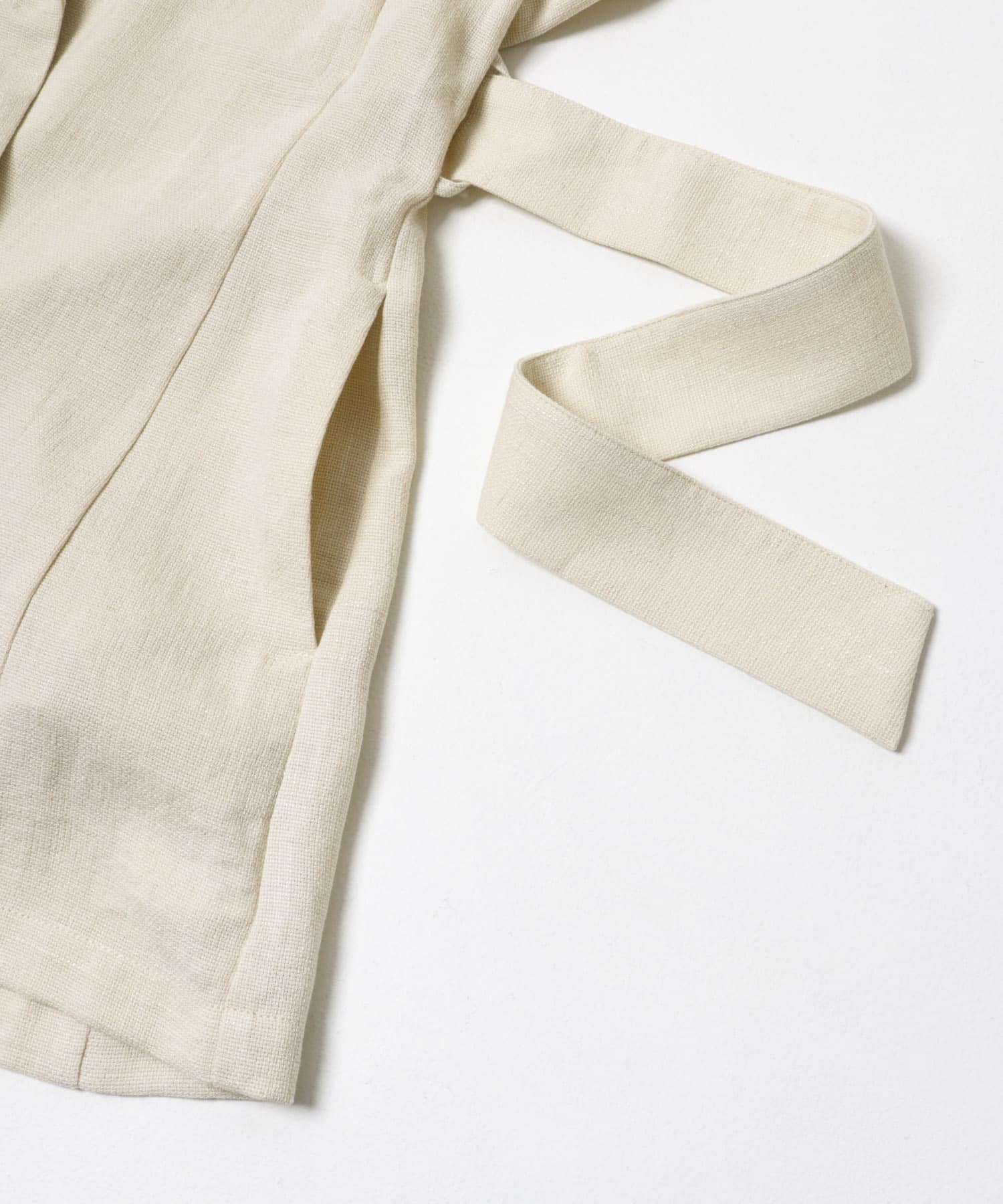L.BEIGE