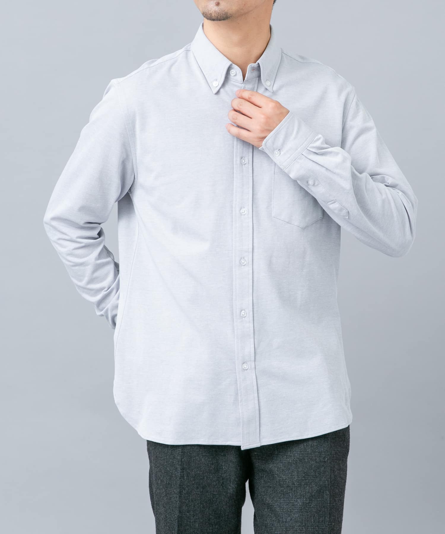 GRAY
