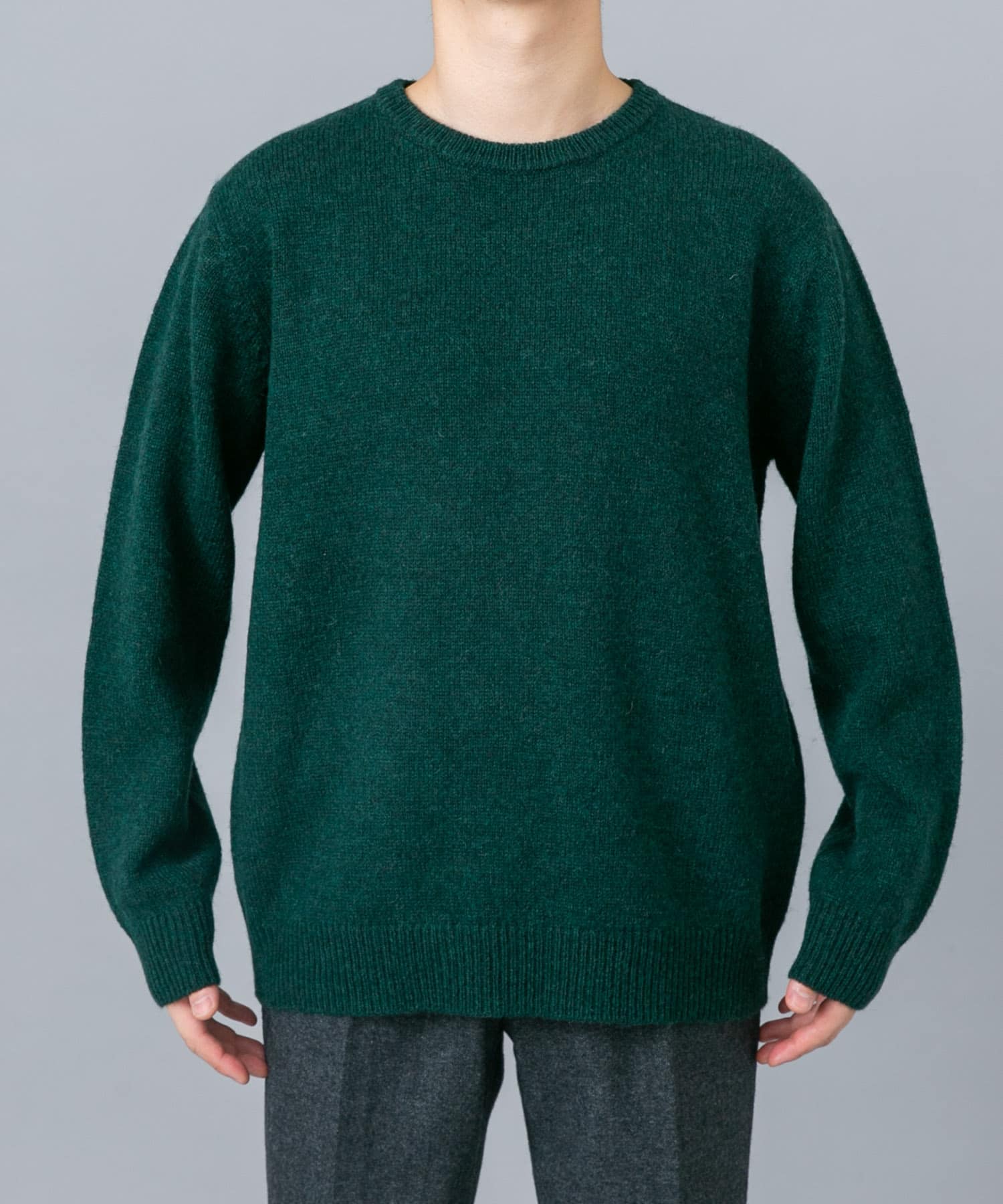 GREEN
