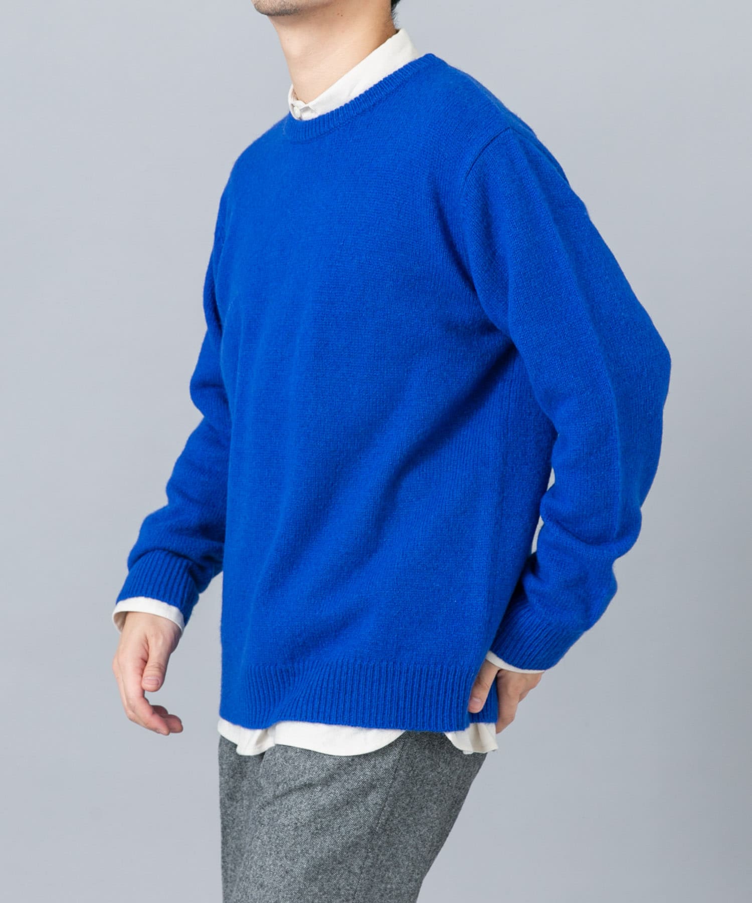 ROYAL BLUE