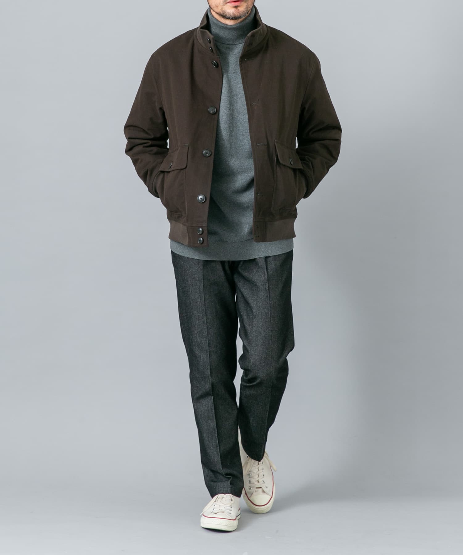 GRAY