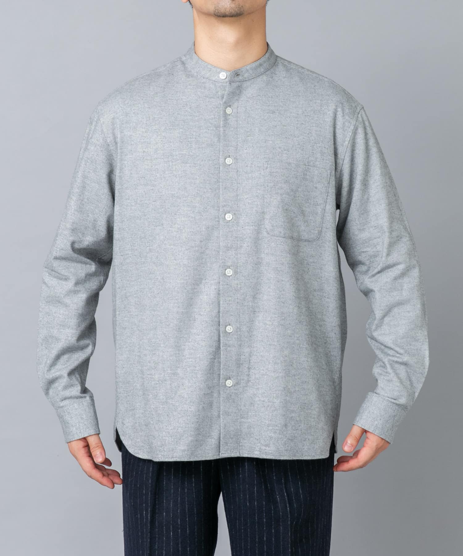 GRAY