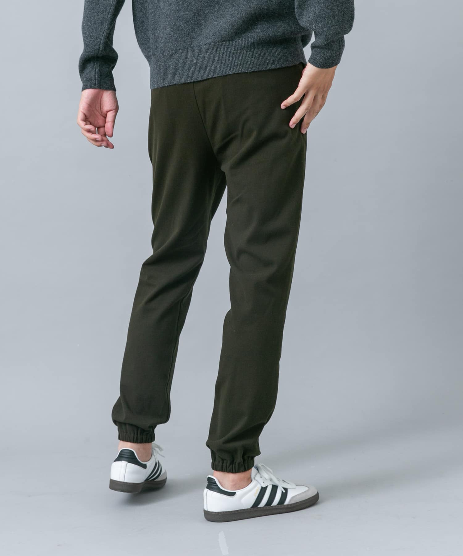 KHAKI
