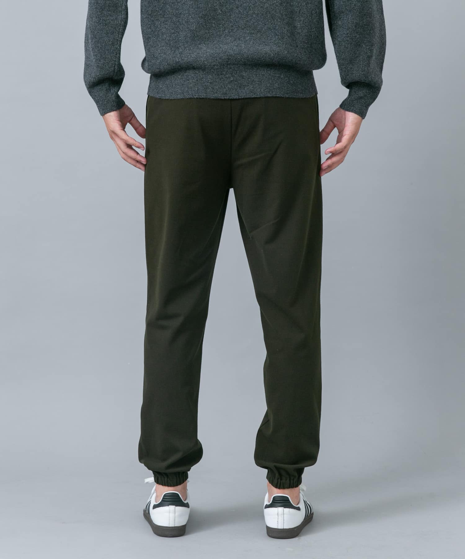 KHAKI