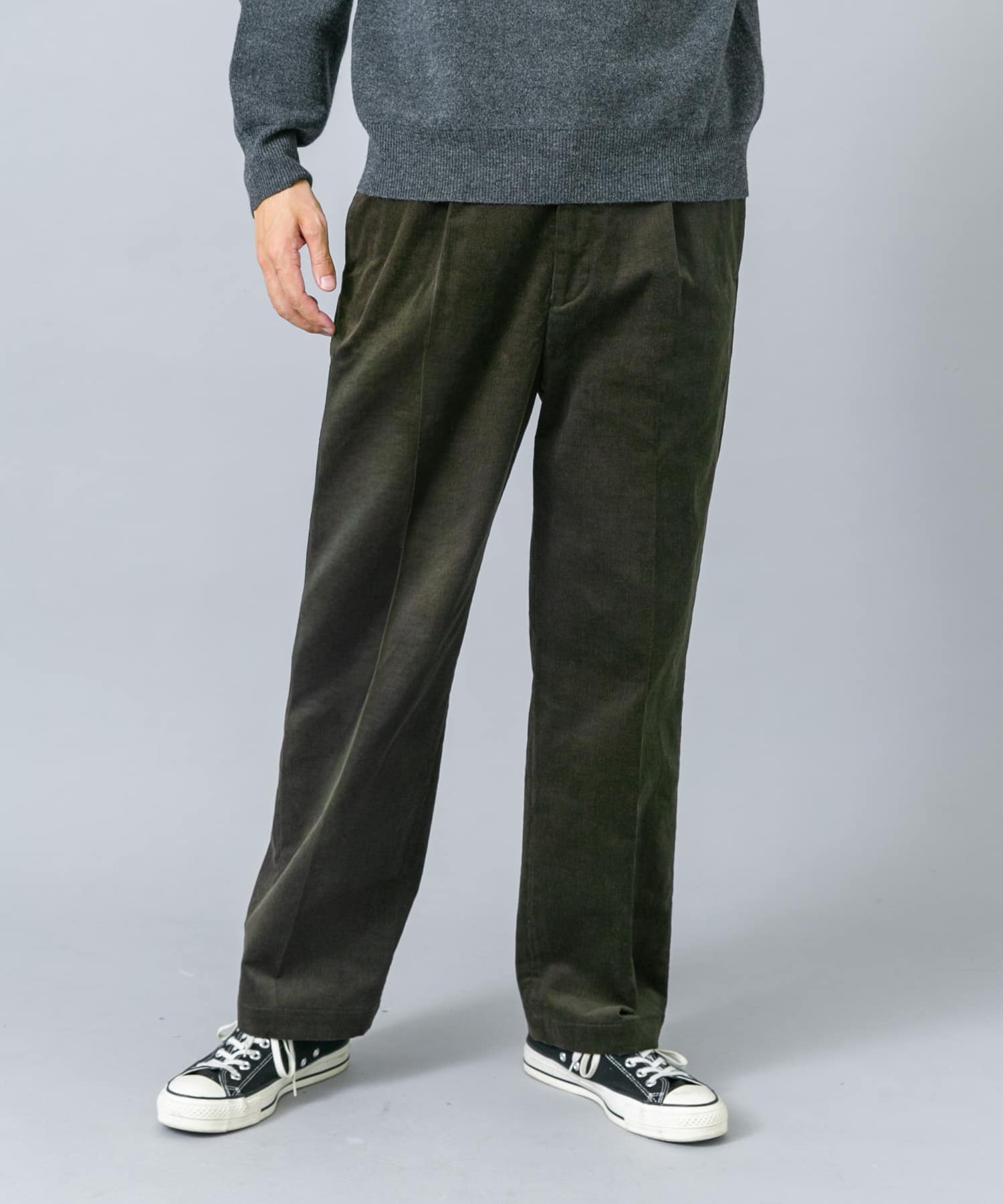 KHAKI